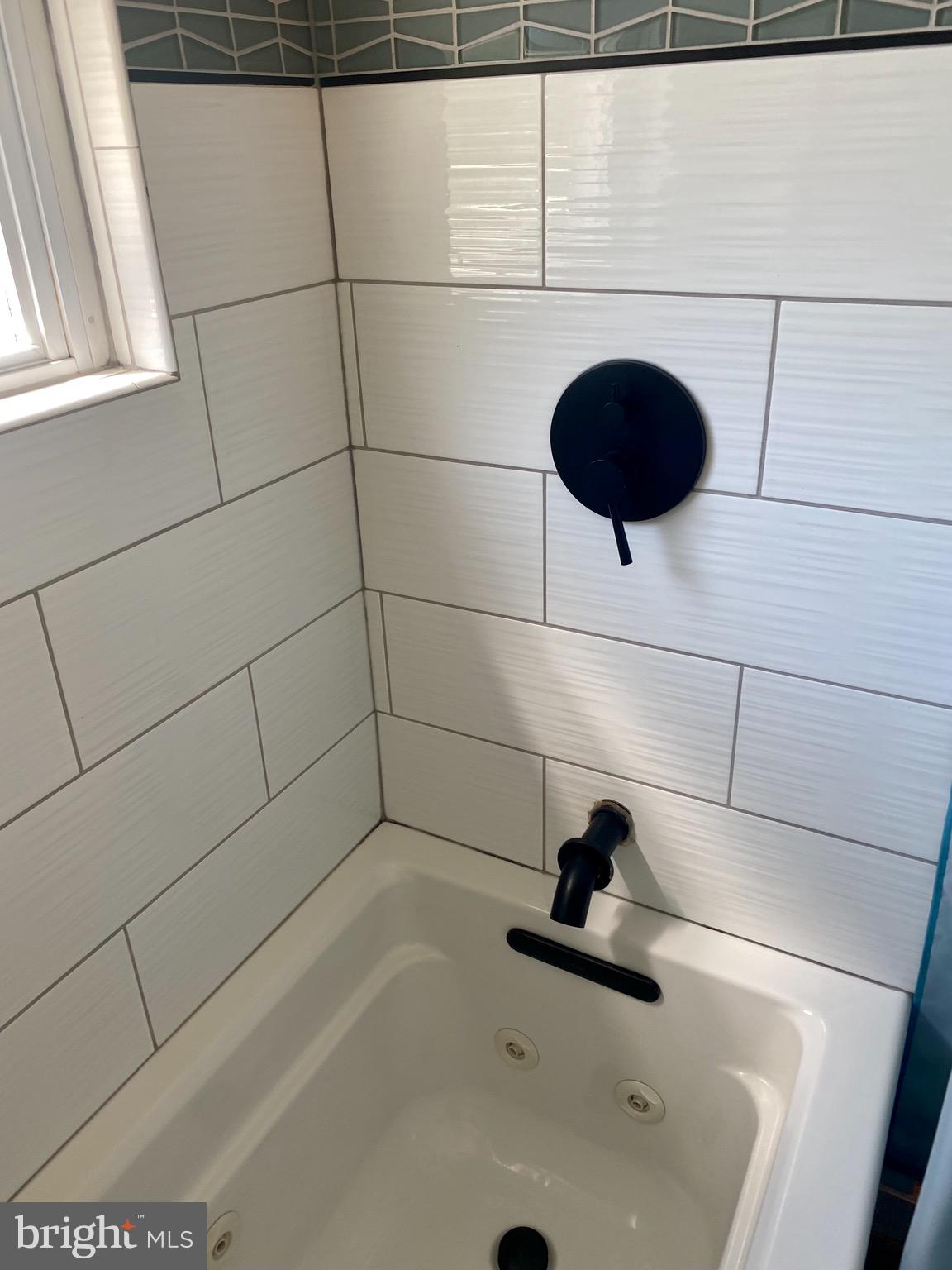 SOUTH FOUR CORNERS - Residential Lease