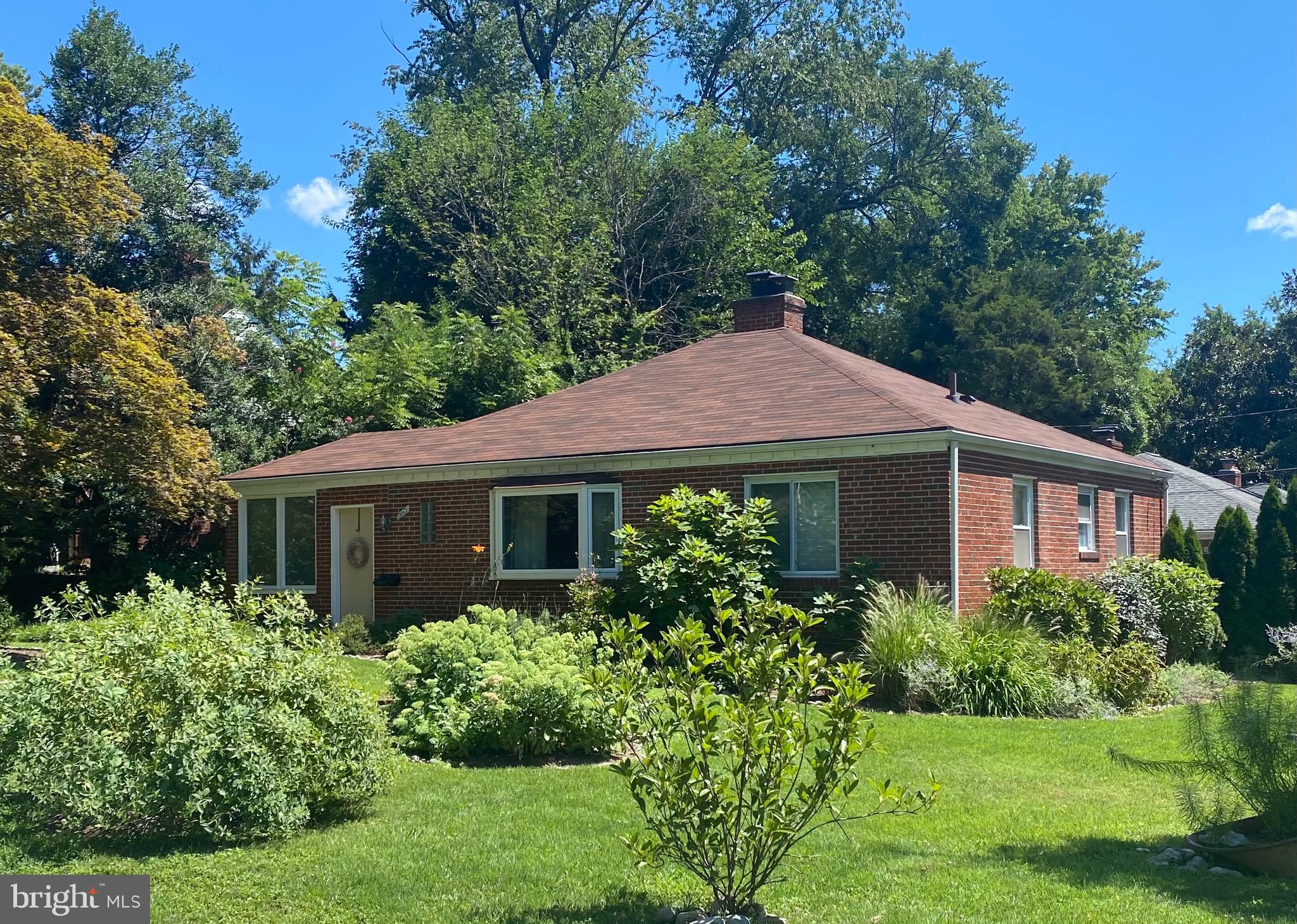 SOUTH FOUR CORNERS - Residential Lease