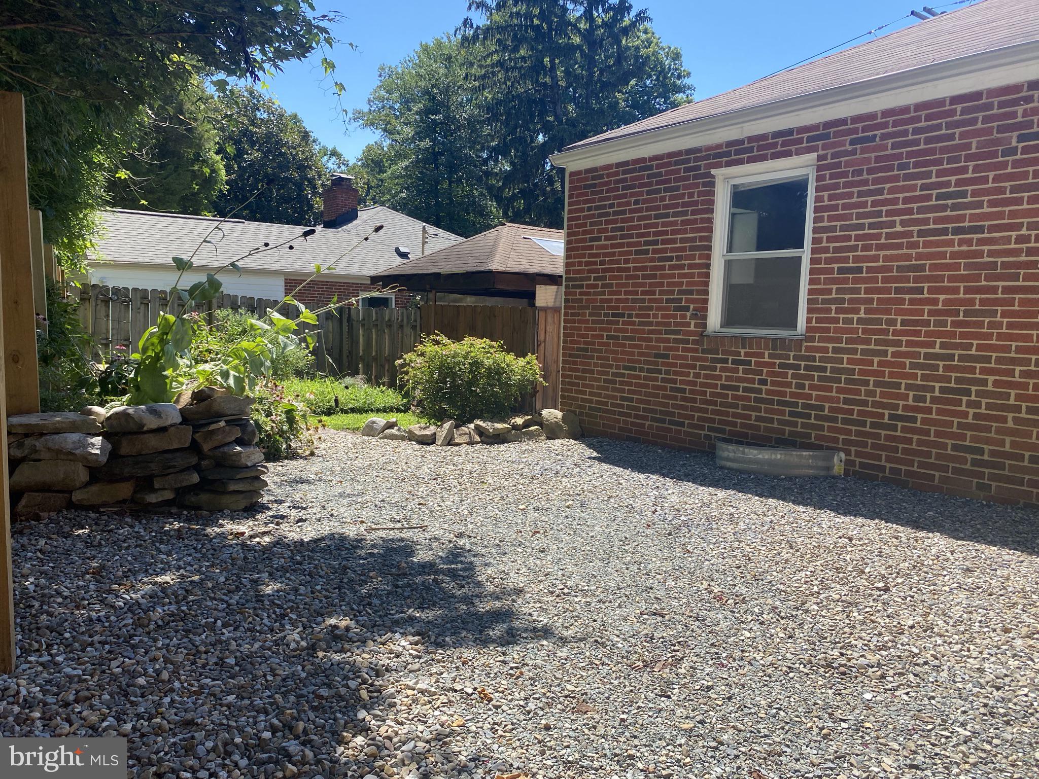 SOUTH FOUR CORNERS - Residential Lease