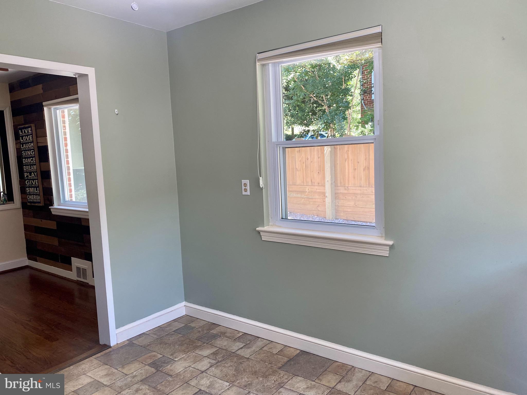 SOUTH FOUR CORNERS - Residential Lease