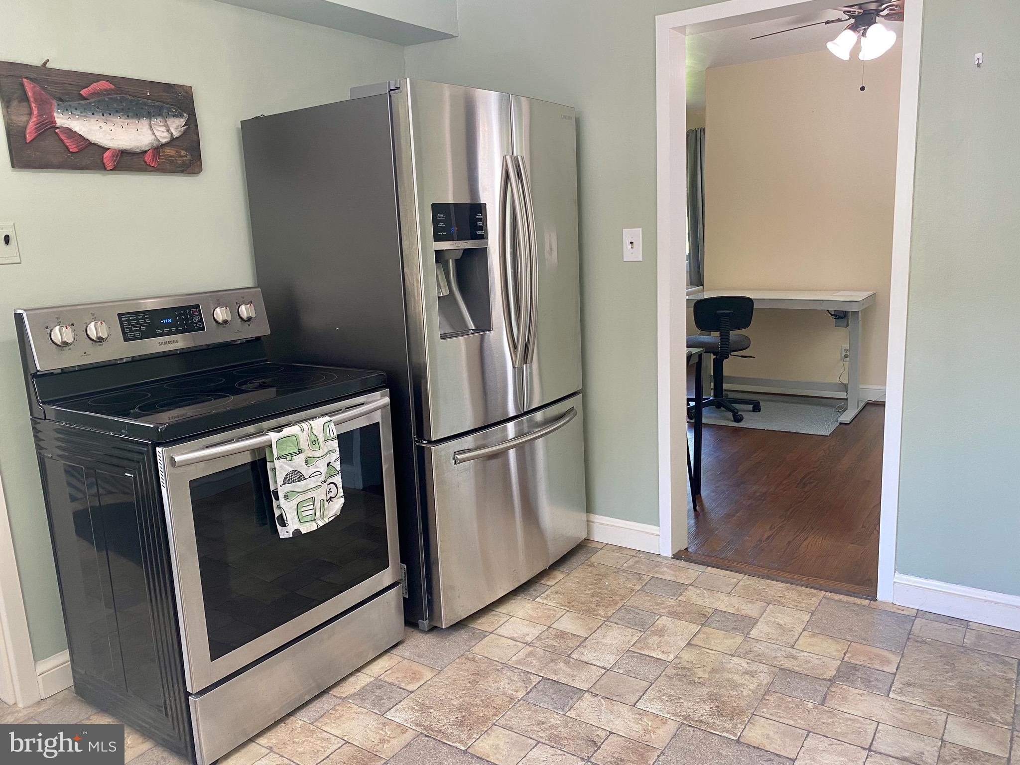 SOUTH FOUR CORNERS - Residential Lease