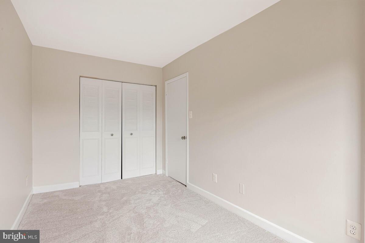 WOODBURN VILLAGE - Residential