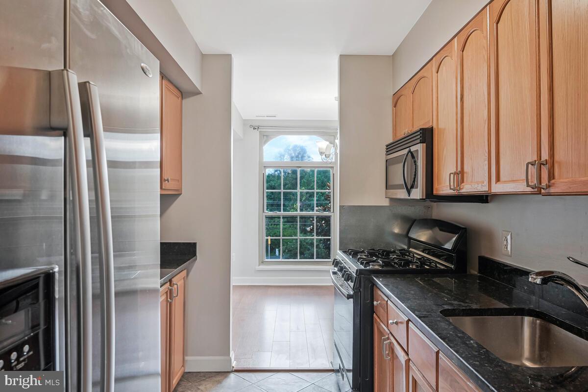 WOODBURN VILLAGE - Residential