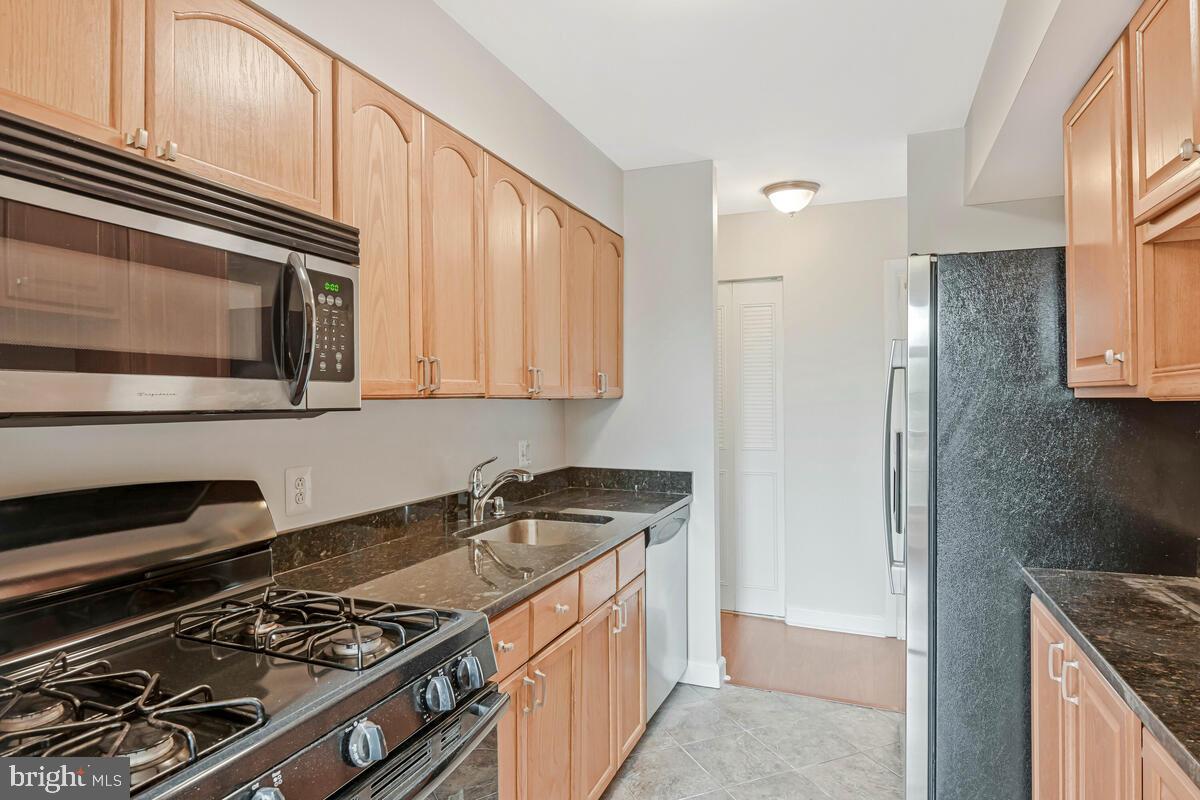 WOODBURN VILLAGE - Residential