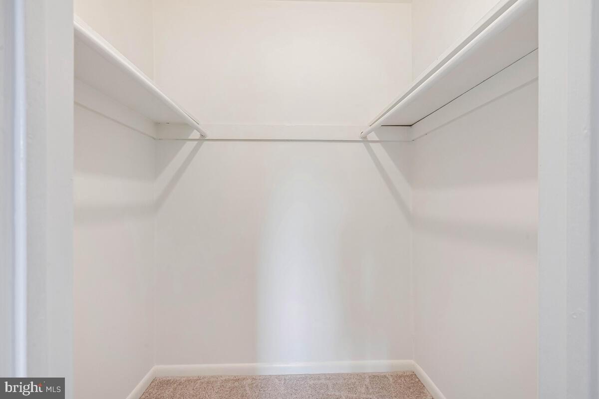 WOODBURN VILLAGE - Residential