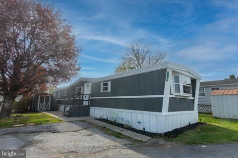 528 PALM CITY PARK ANNVILLE PA 17003