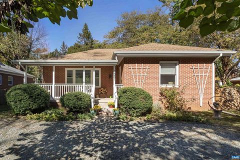 Homes For Sale - 1531 Rugby Ave Ave<br/> CHARLOTTESVILLE, VA 22903