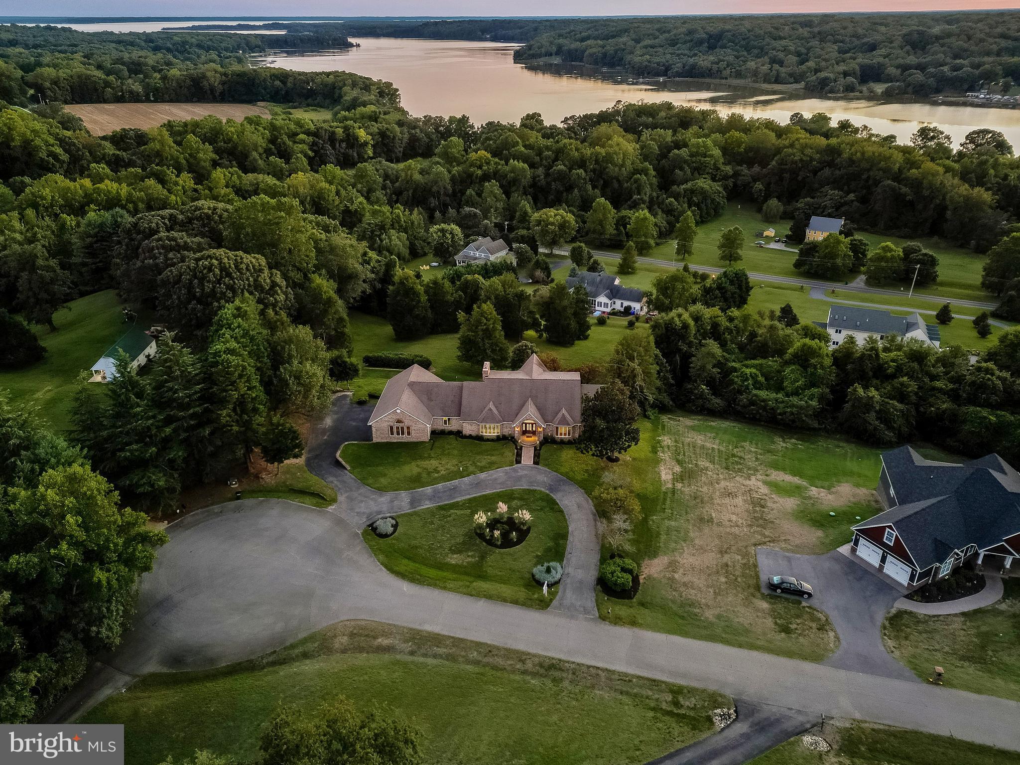 LOCUST GROVE ESTATES SUB - Residential