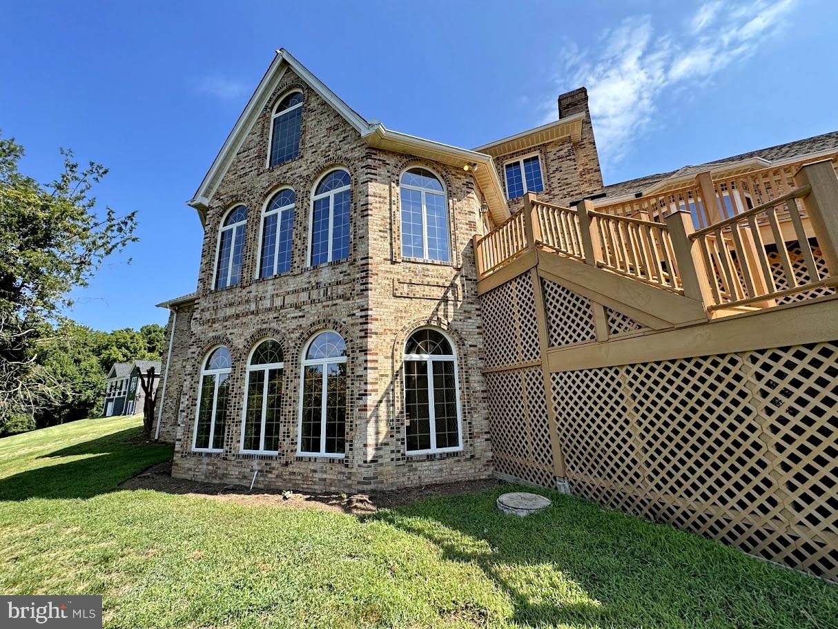 LOCUST GROVE ESTATES SUB - Residential