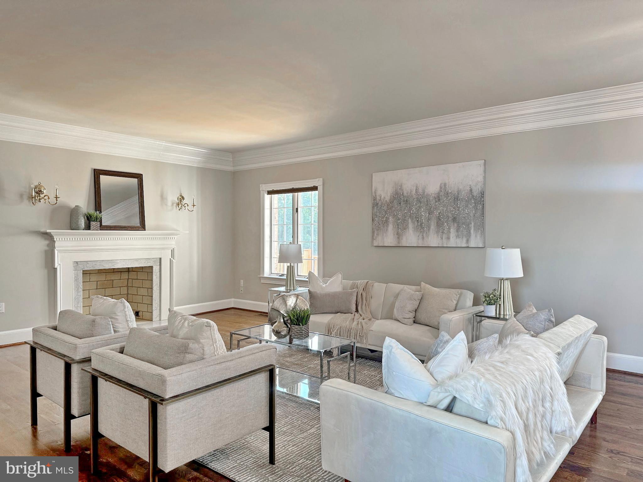 LOCUST GROVE ESTATES SUB - Residential