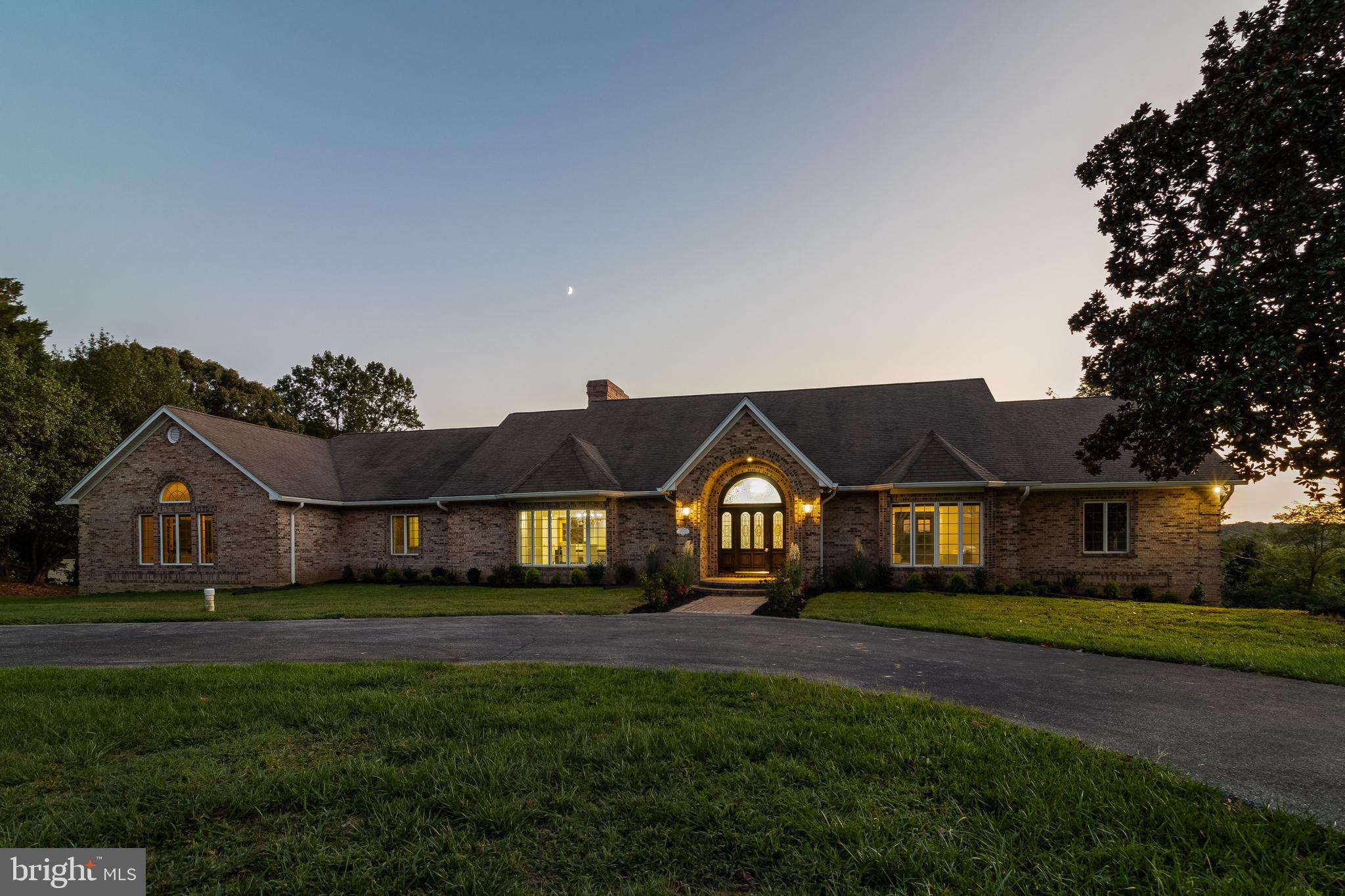 LOCUST GROVE ESTATES SUB - Residential