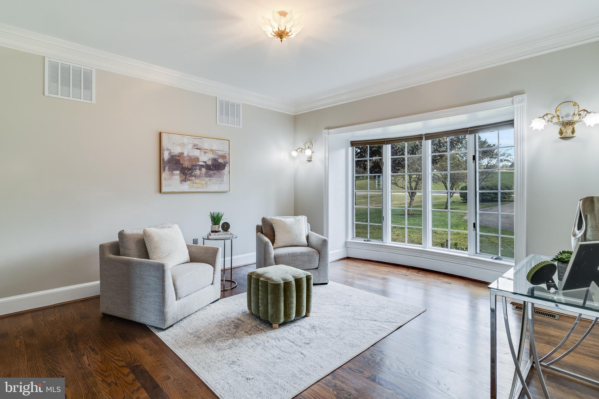 LOCUST GROVE ESTATES SUB - Residential