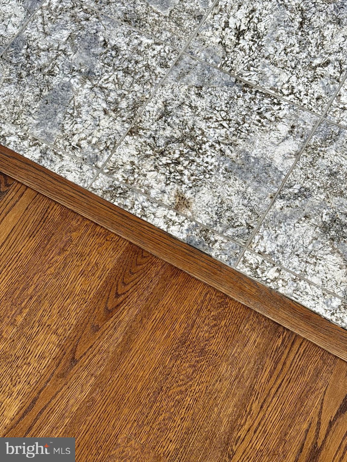 LOCUST GROVE ESTATES SUB - Residential