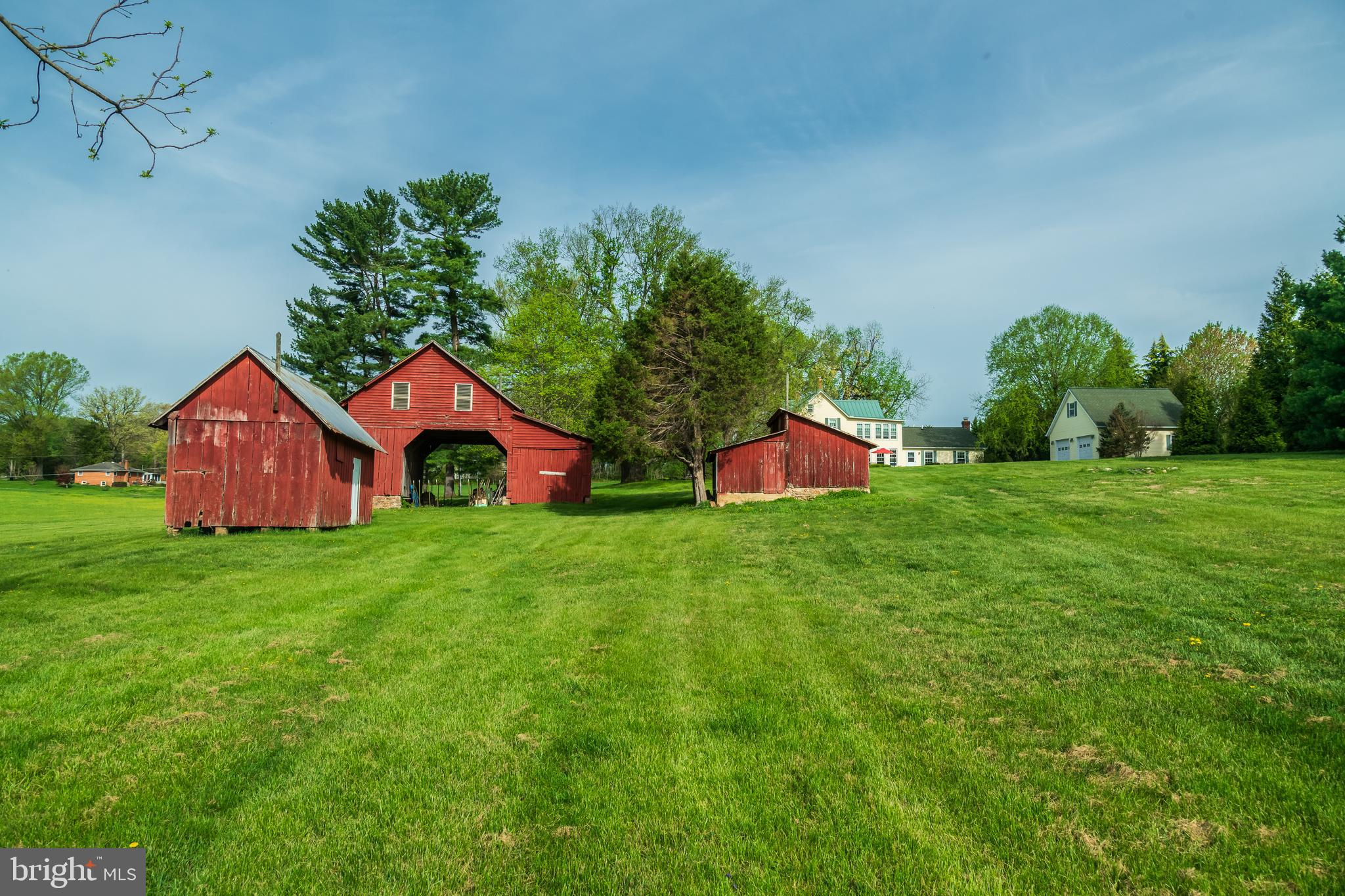 DENIT ESTATES - Residential