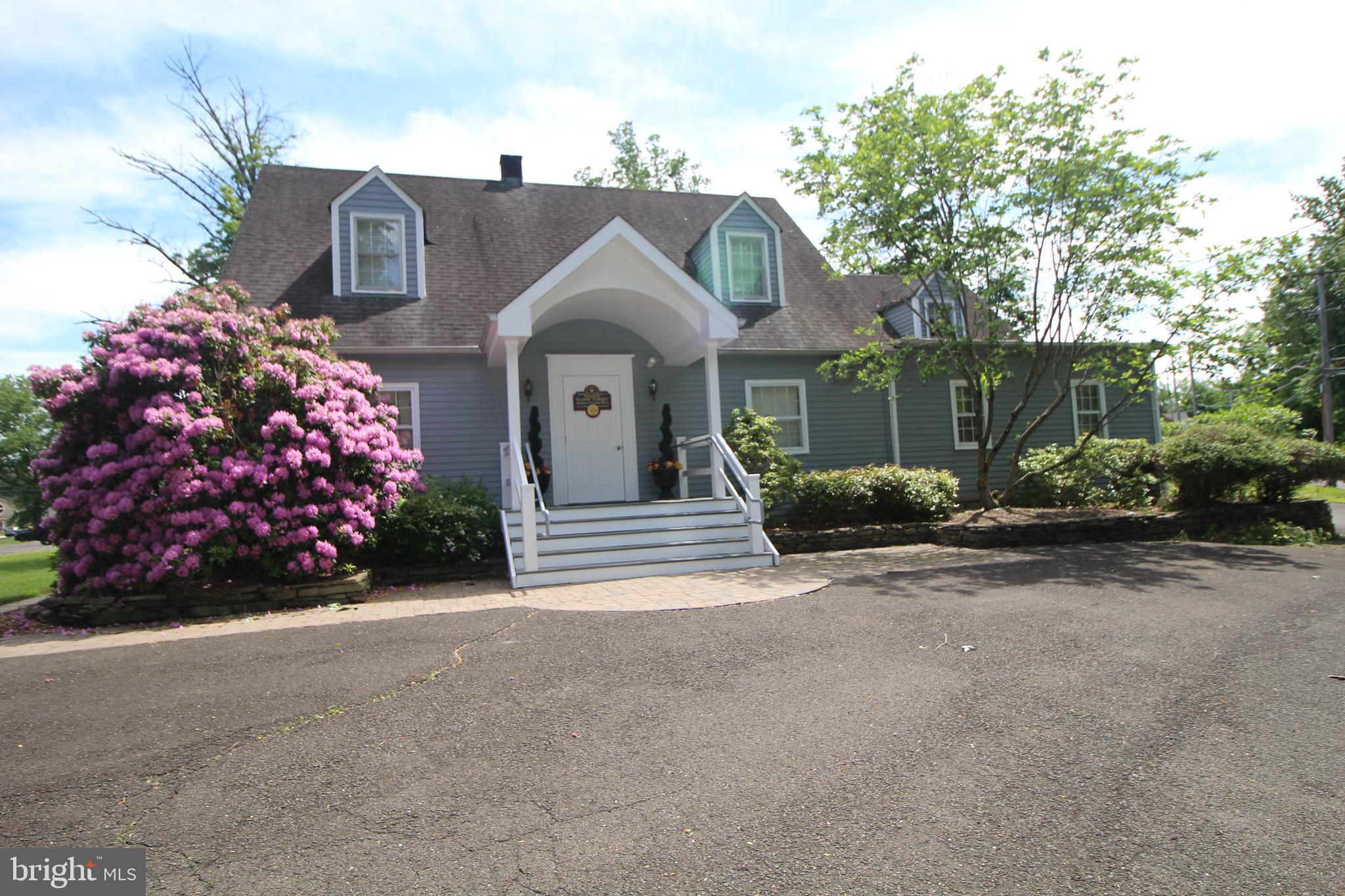 1666 EDGEWOOD ROAD