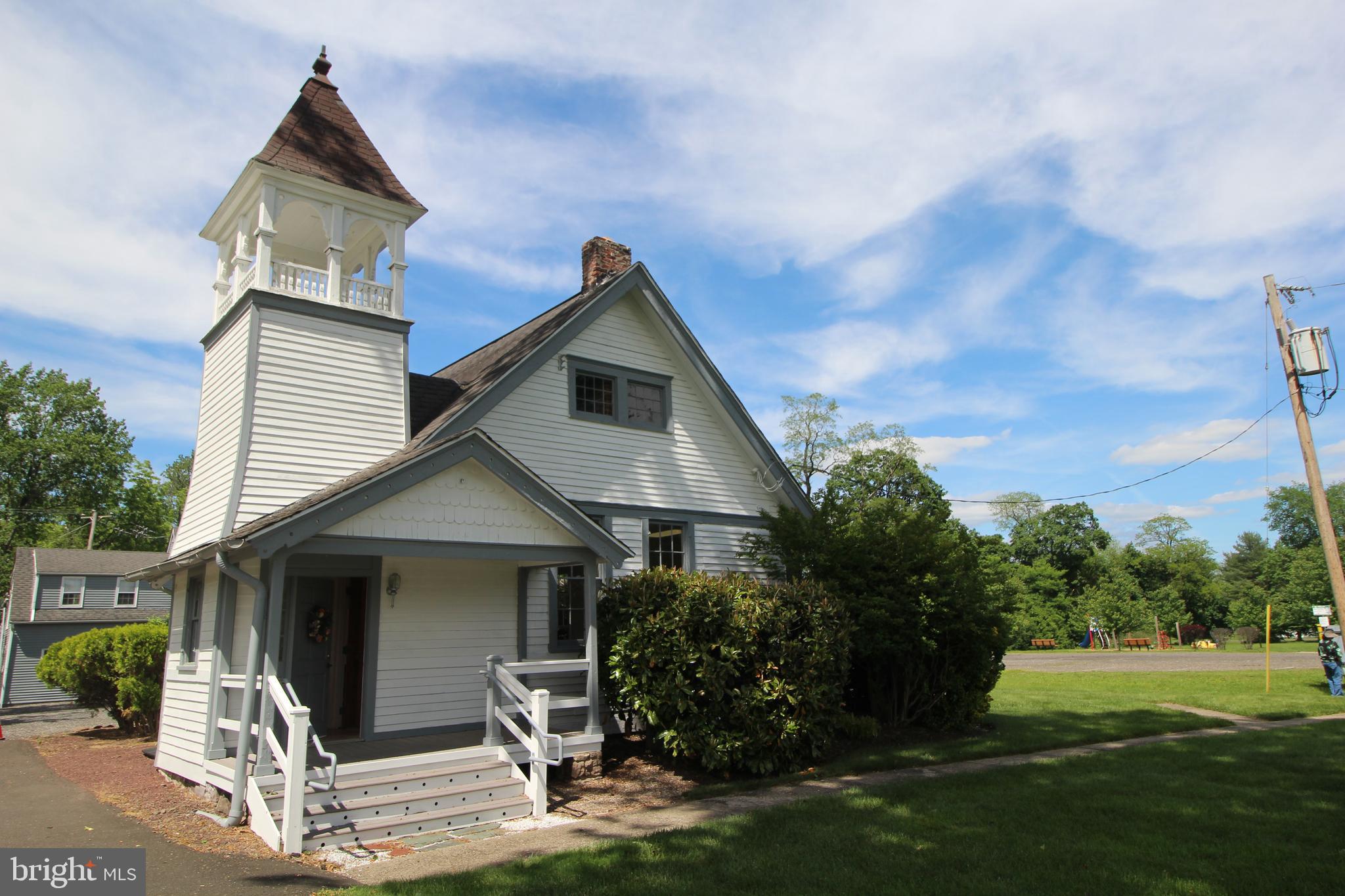 1666 EDGEWOOD ROAD