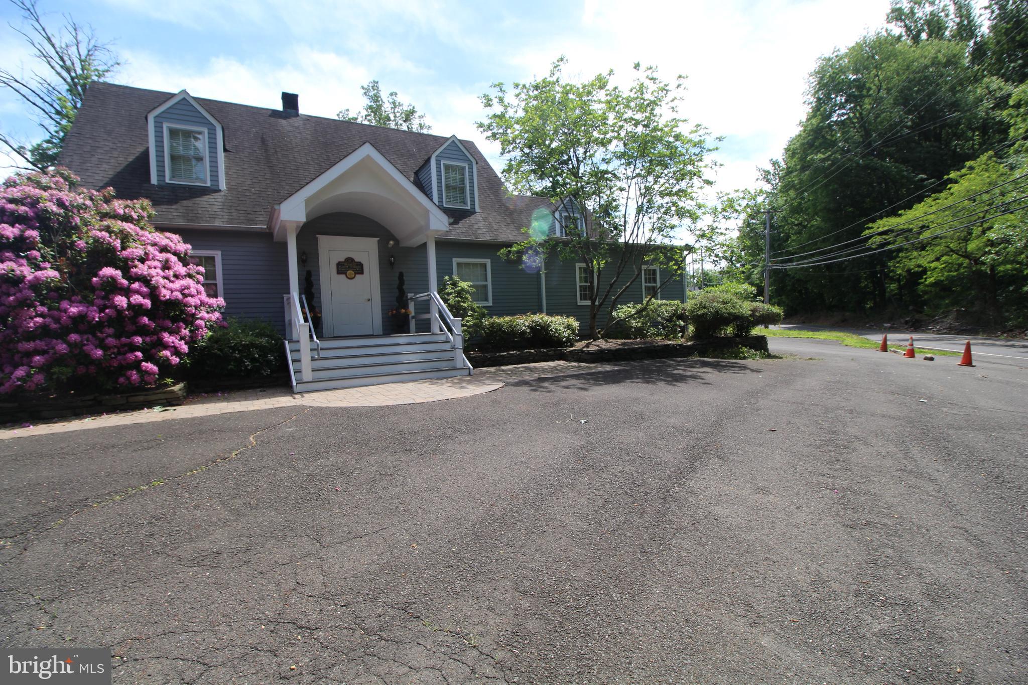 1666 EDGEWOOD ROAD