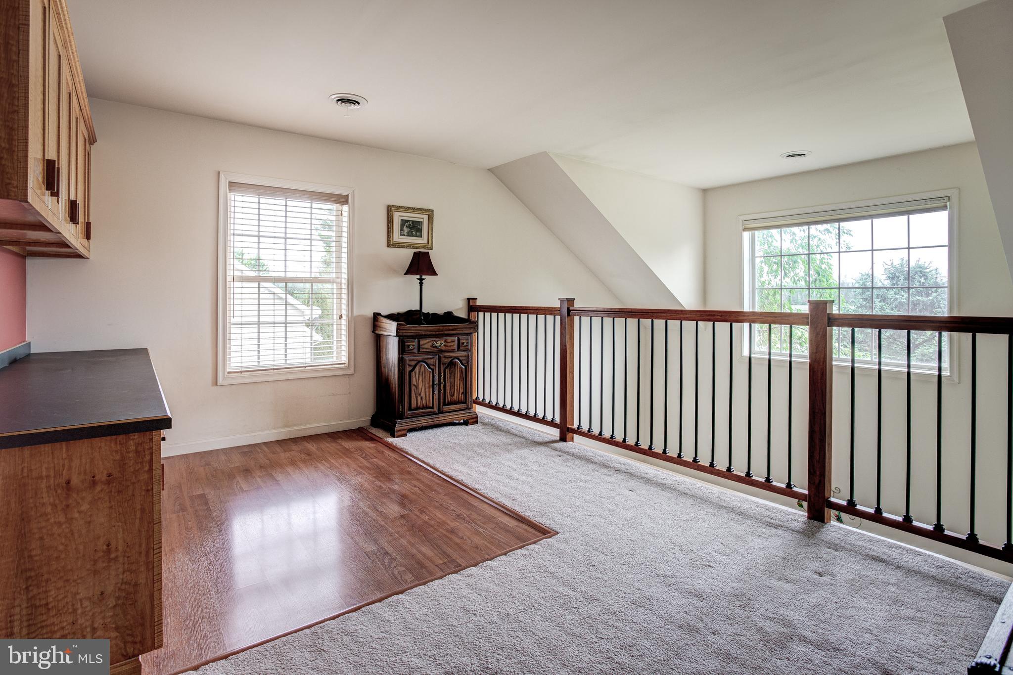 STONY POINTE - Residential