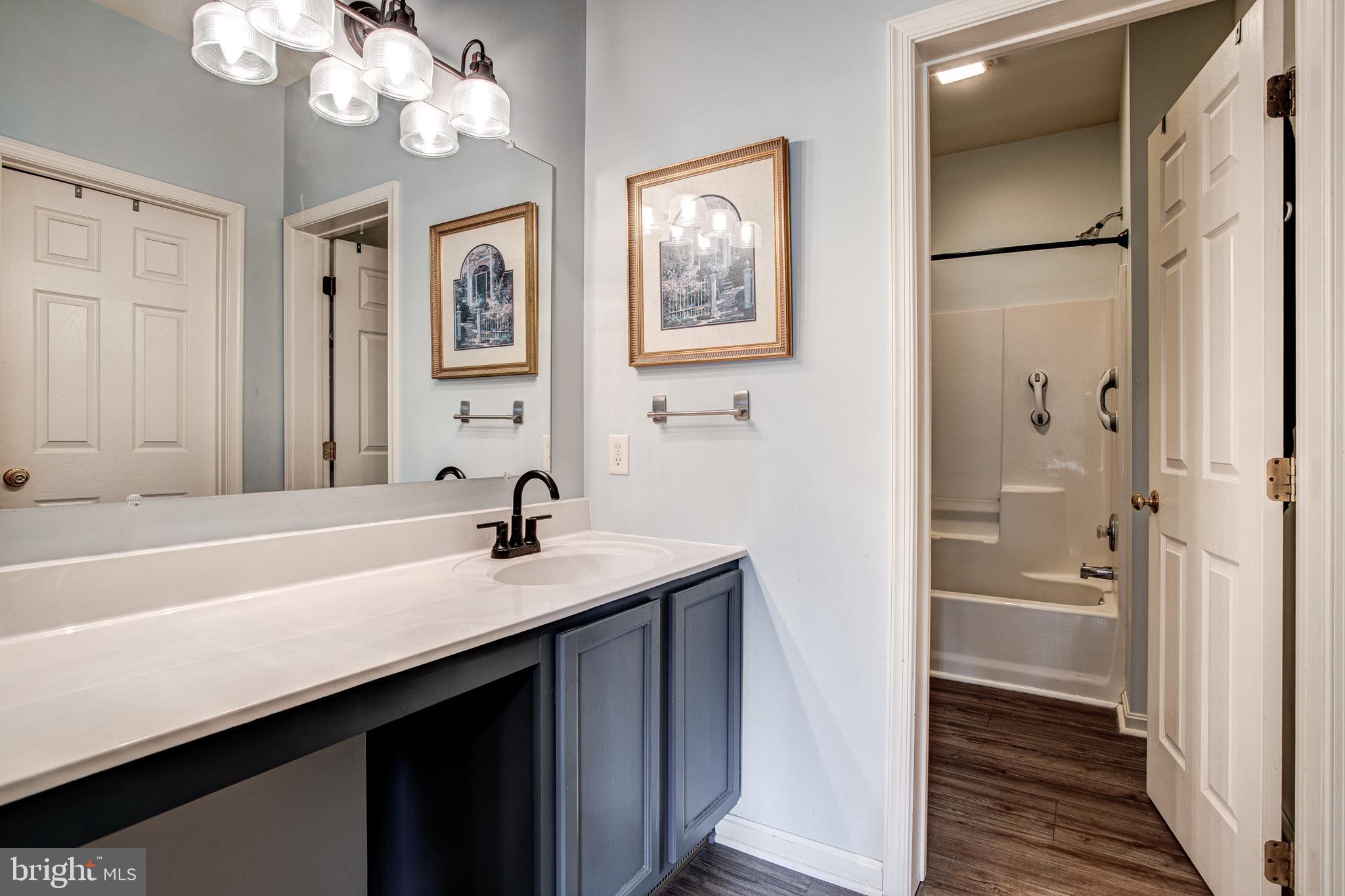 STONY POINTE - Residential