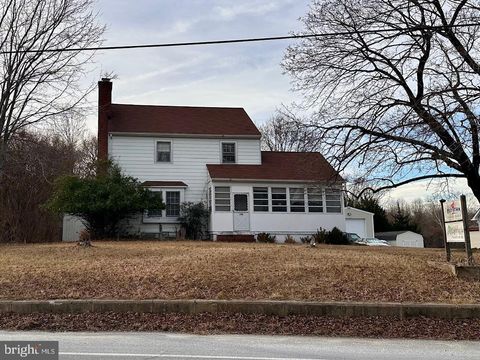 Photo of 4180 Old Town Road, HUNTINGTOWN, MD 20639 (MLS # MDCA2024844)