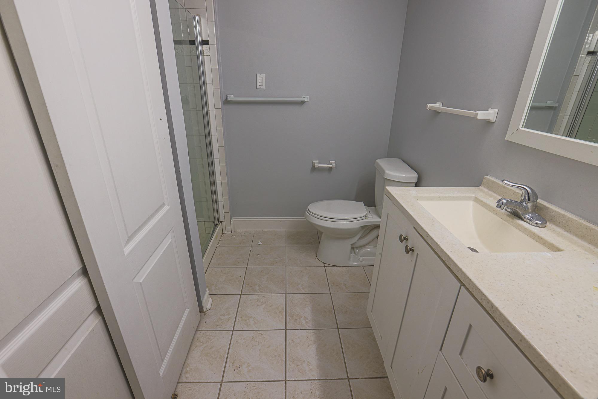 PERRY HALL - Residential Lease