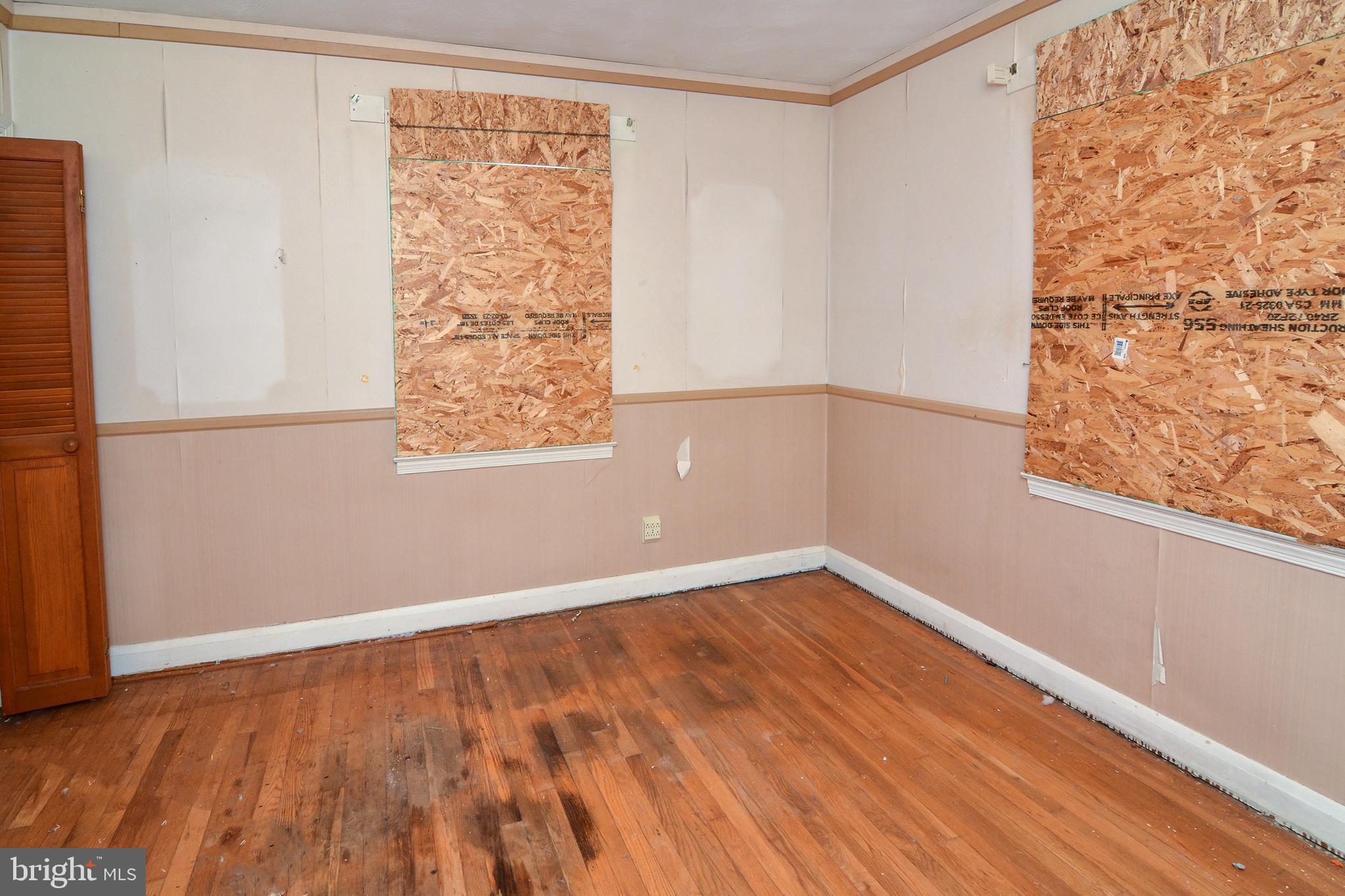 EASTERN TERRACE - Residential