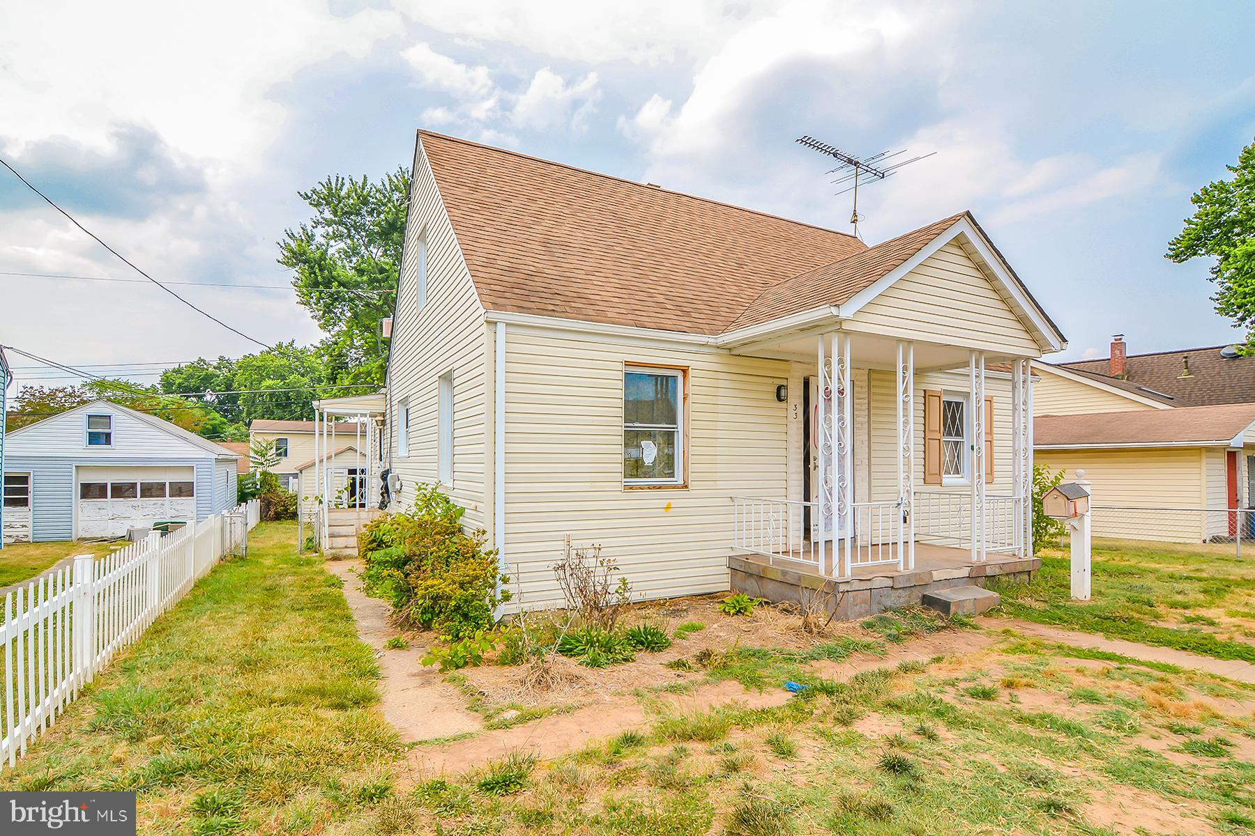 EASTERN TERRACE - Residential