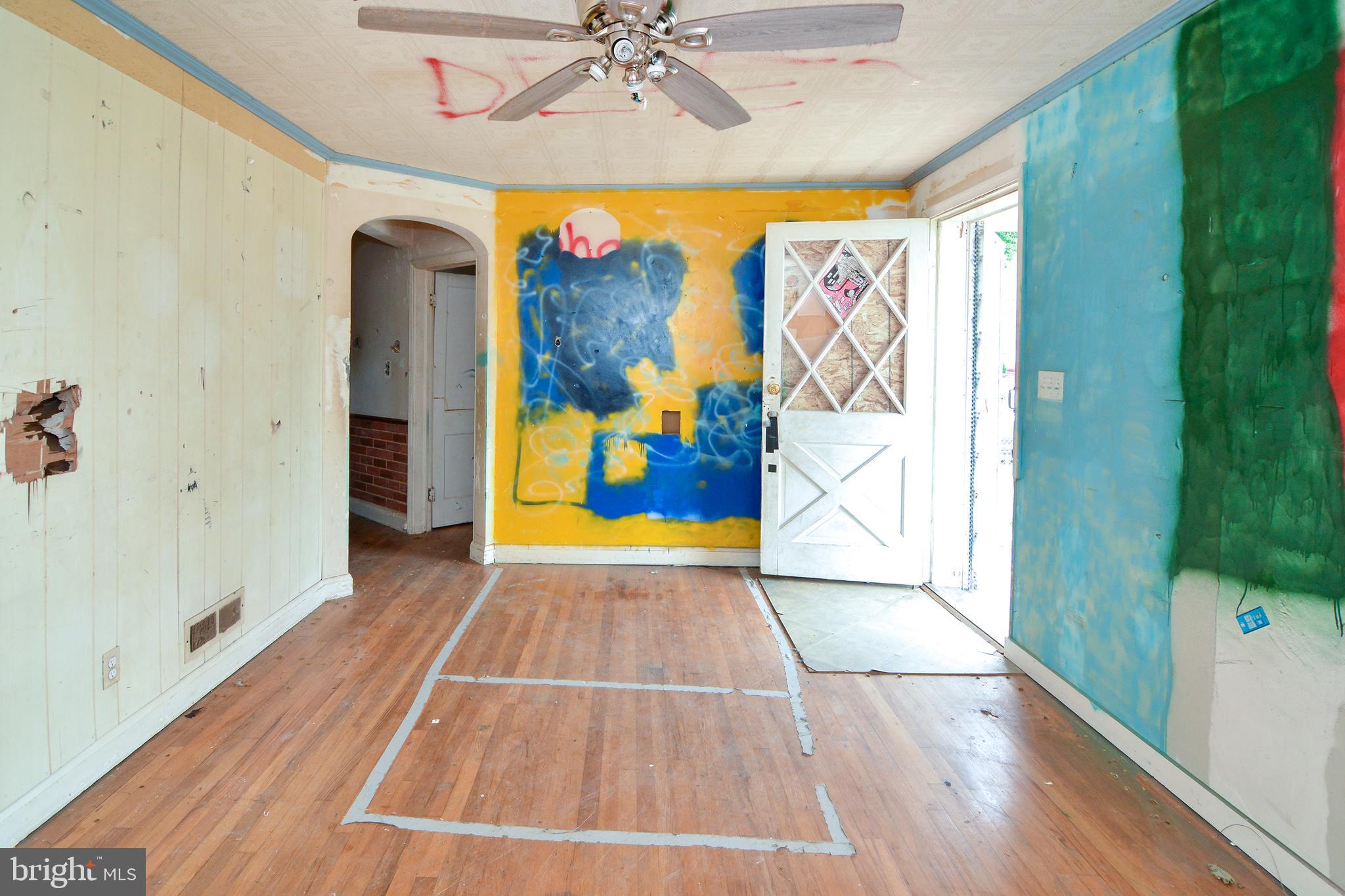 EASTERN TERRACE - Residential