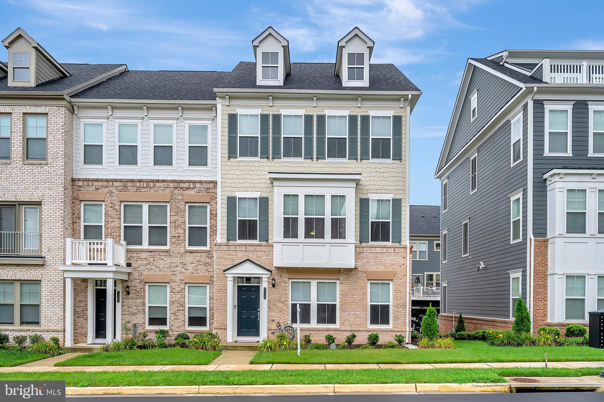 POTOMAC SHORES - Residential