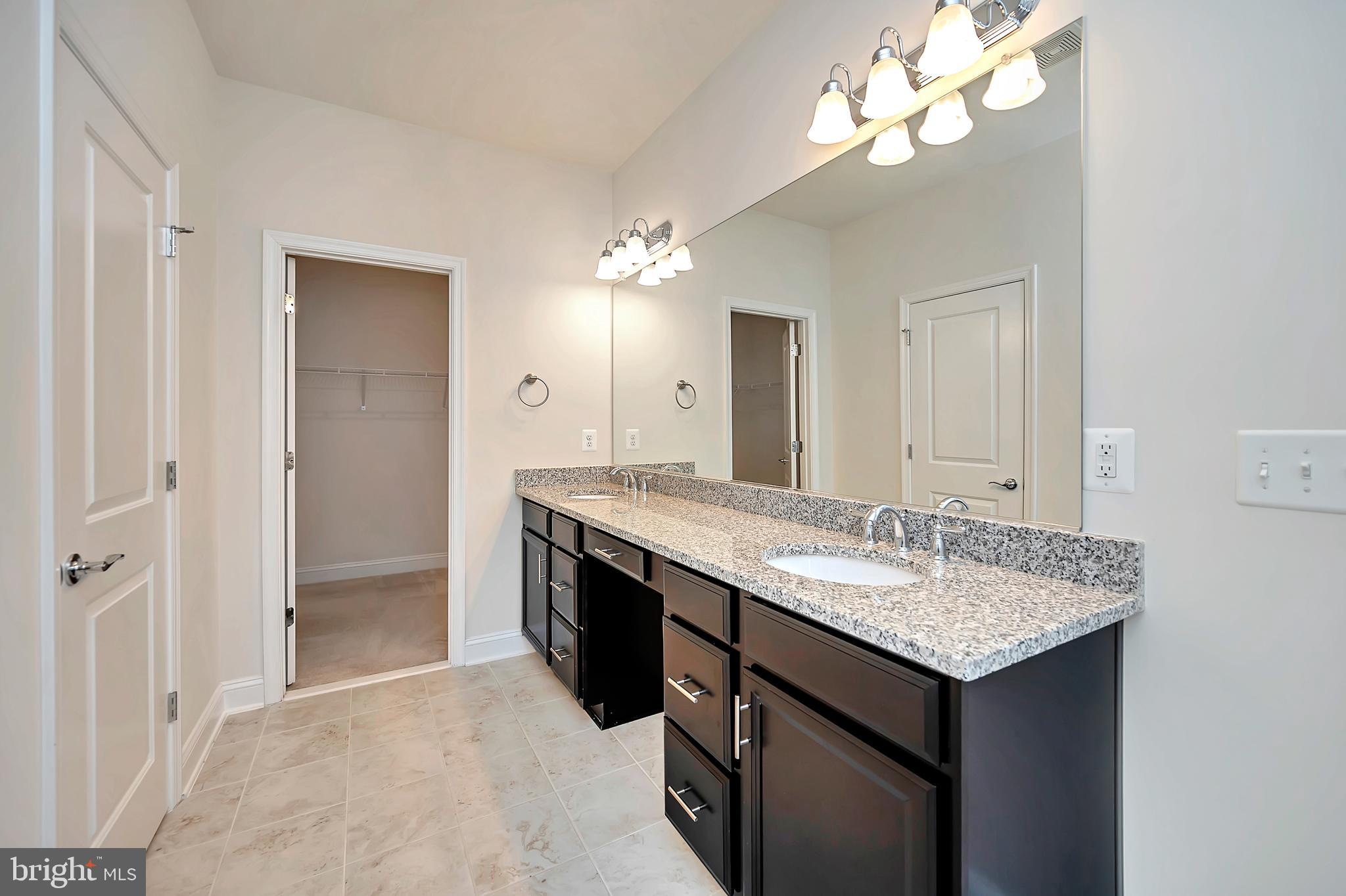 POTOMAC SHORES - Residential