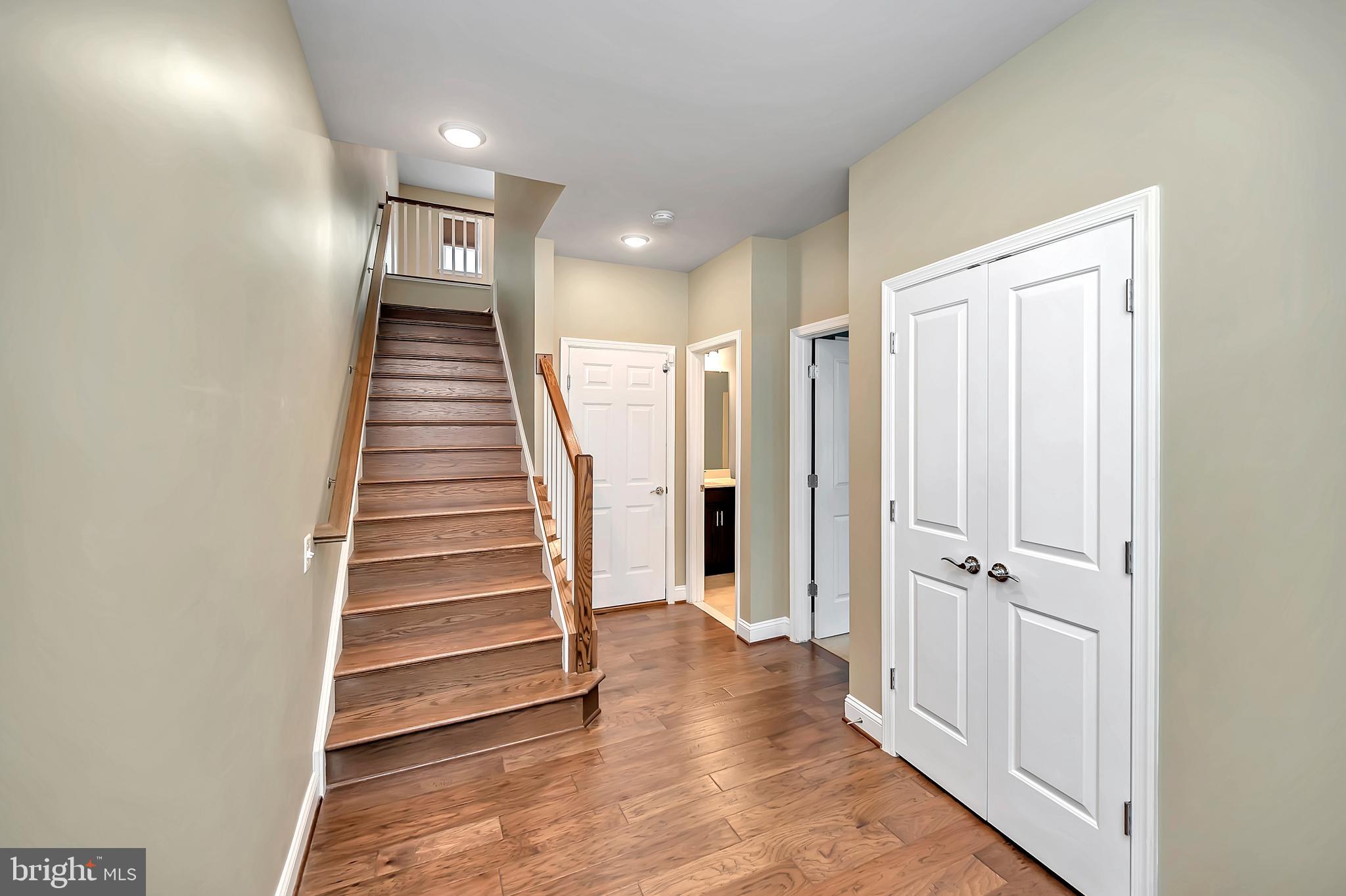 POTOMAC SHORES - Residential