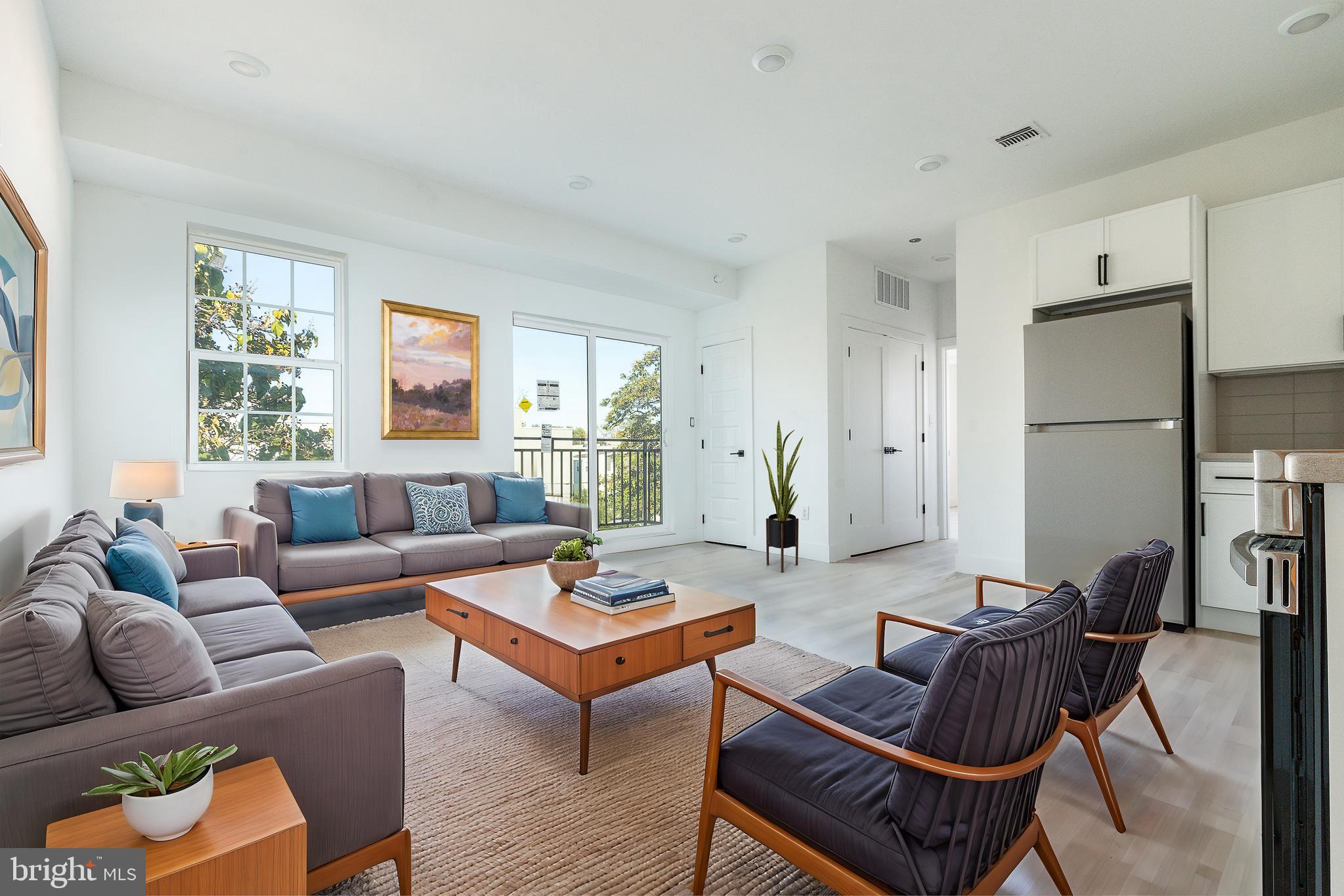 NORRIS SQUARE - Residential Income