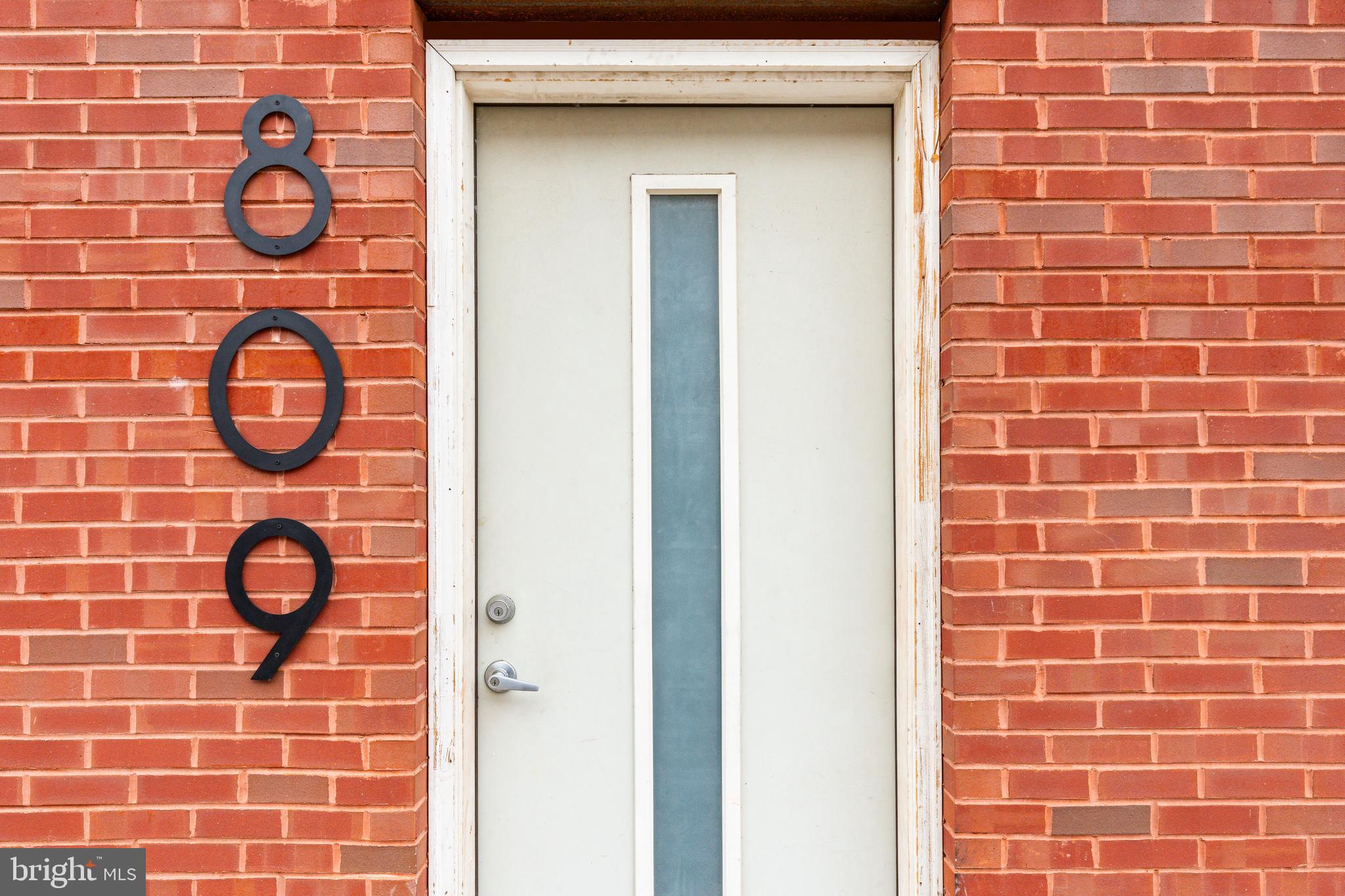 NORRIS SQUARE - Residential Income
