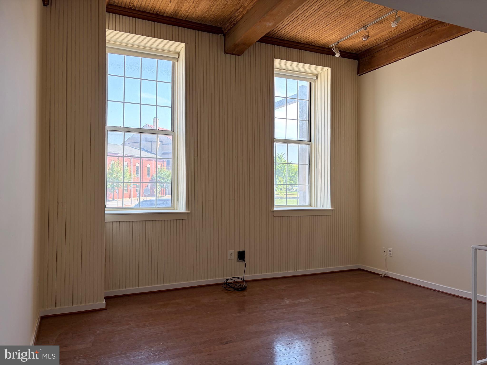 2639 BOSTON STREET 102