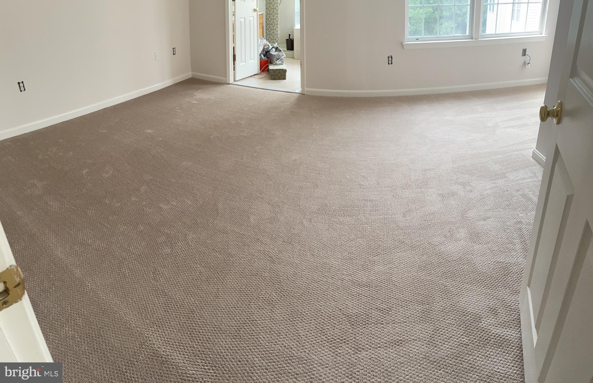 FAIRFAX CENTER LANDBAY - Residential Lease