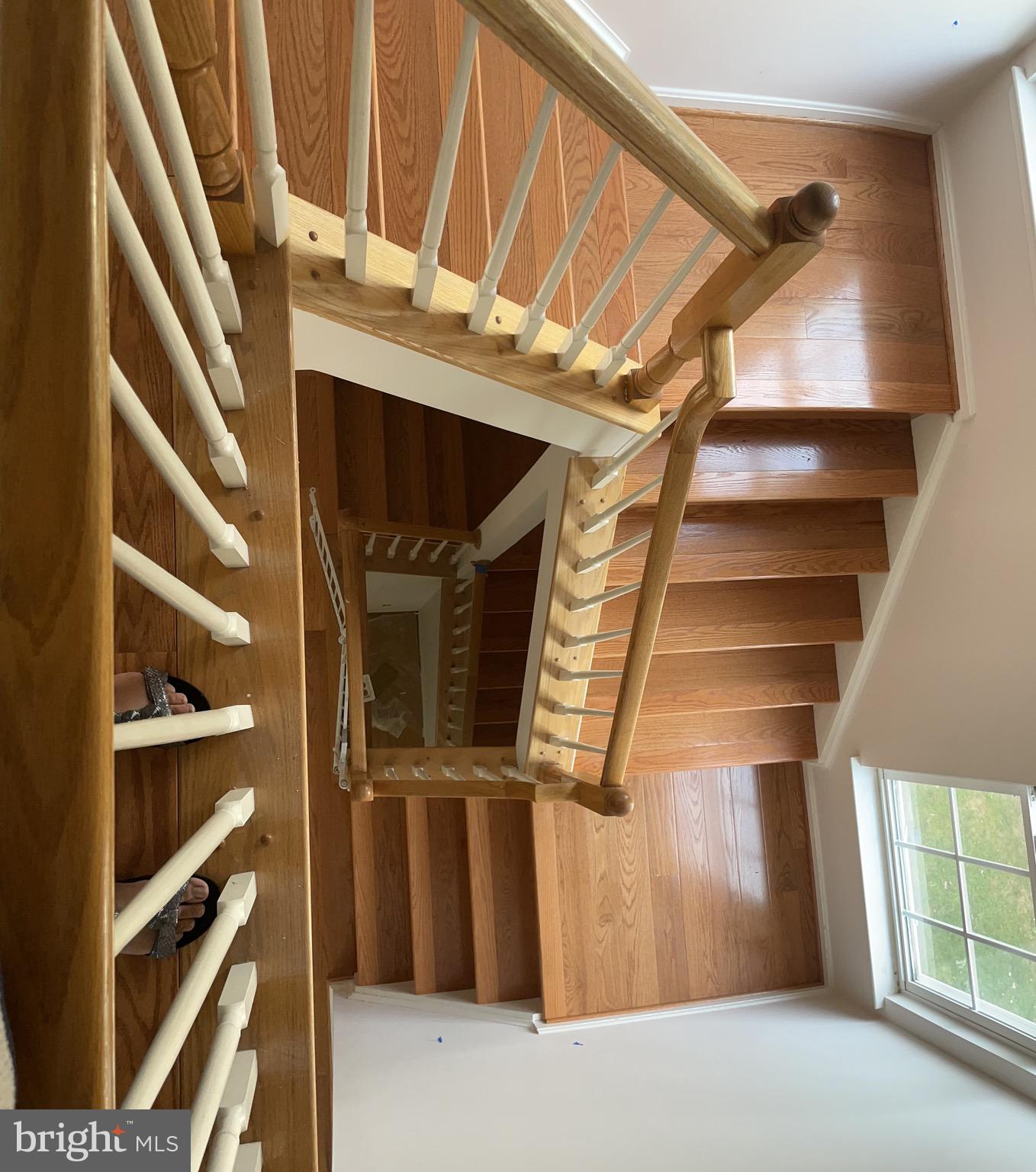 FAIRFAX CENTER LANDBAY - Residential Lease