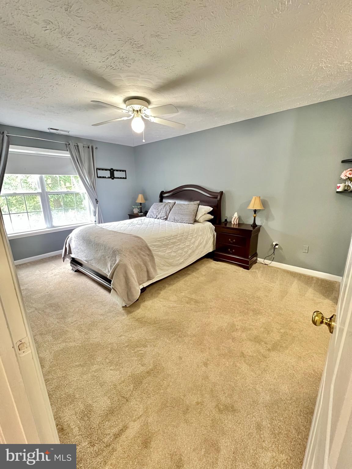 GLENMONT VILLAGE - Residential