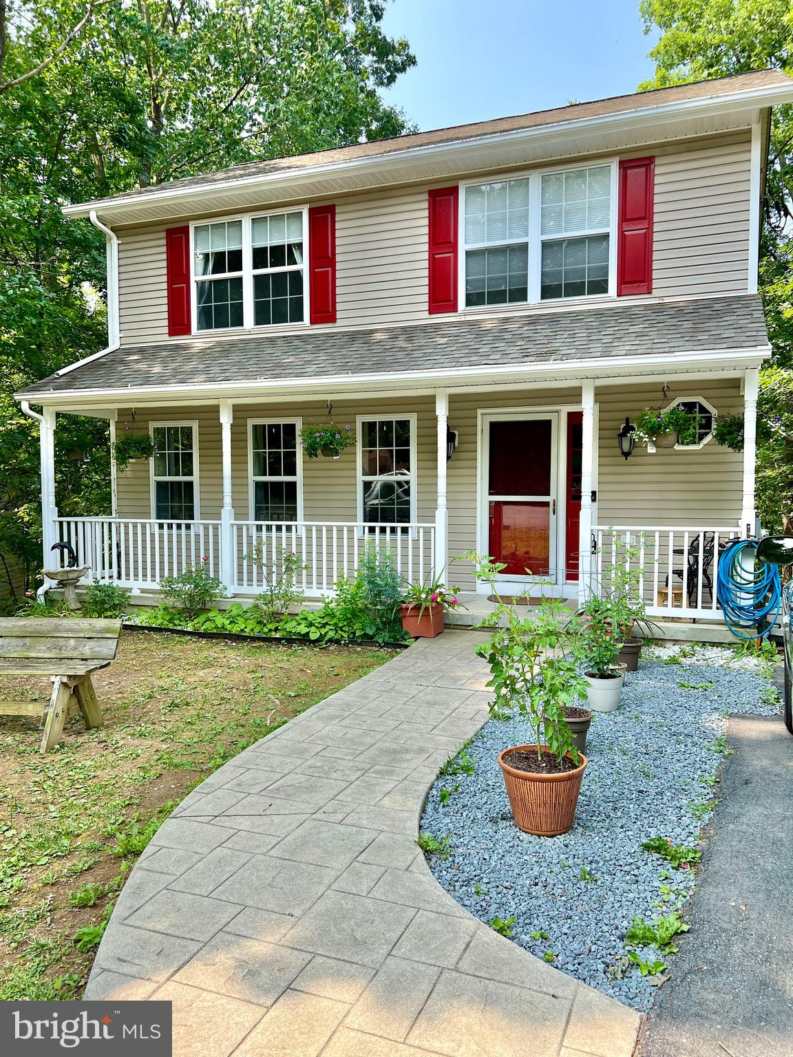 GLENMONT VILLAGE - Residential