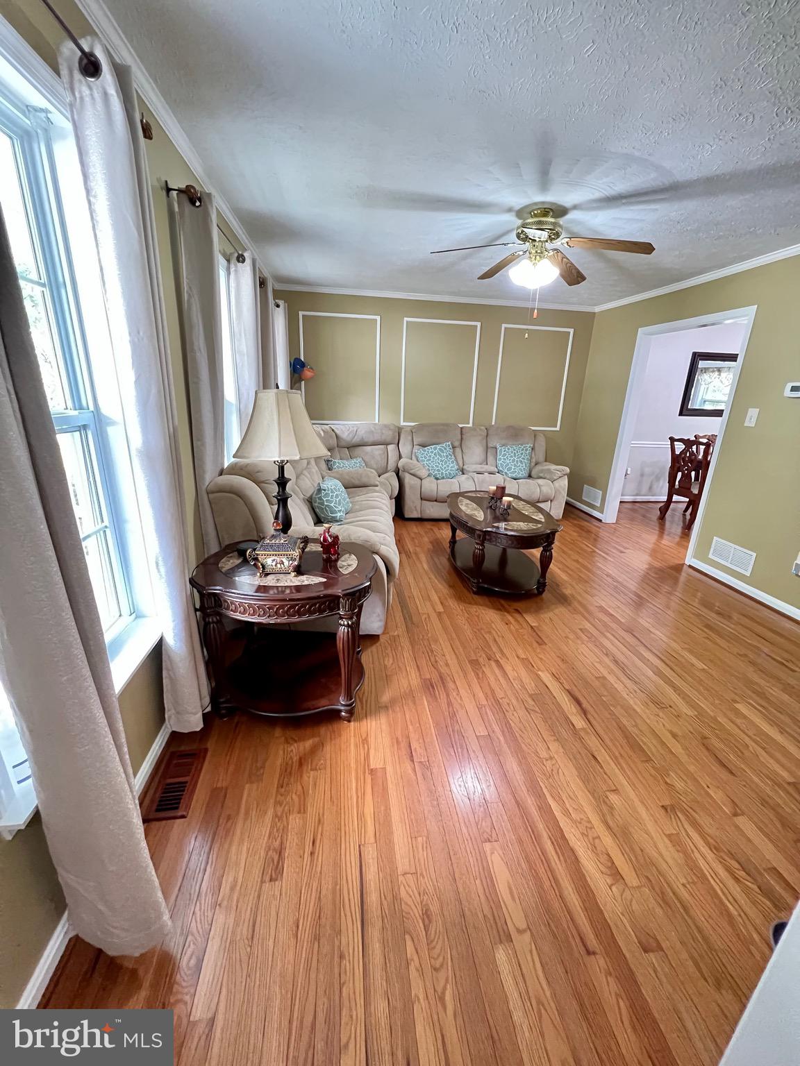 GLENMONT VILLAGE - Residential