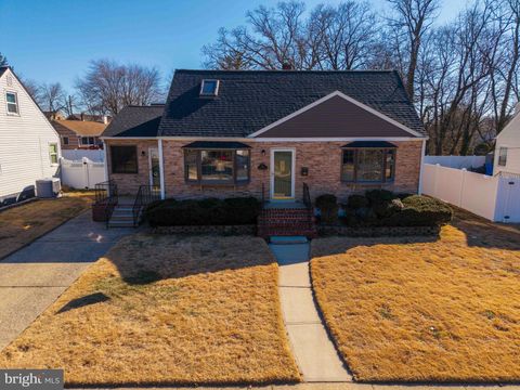 Homes For Sale - 34 Kenwood Terrace<br/> HAMILTON, NJ 08610