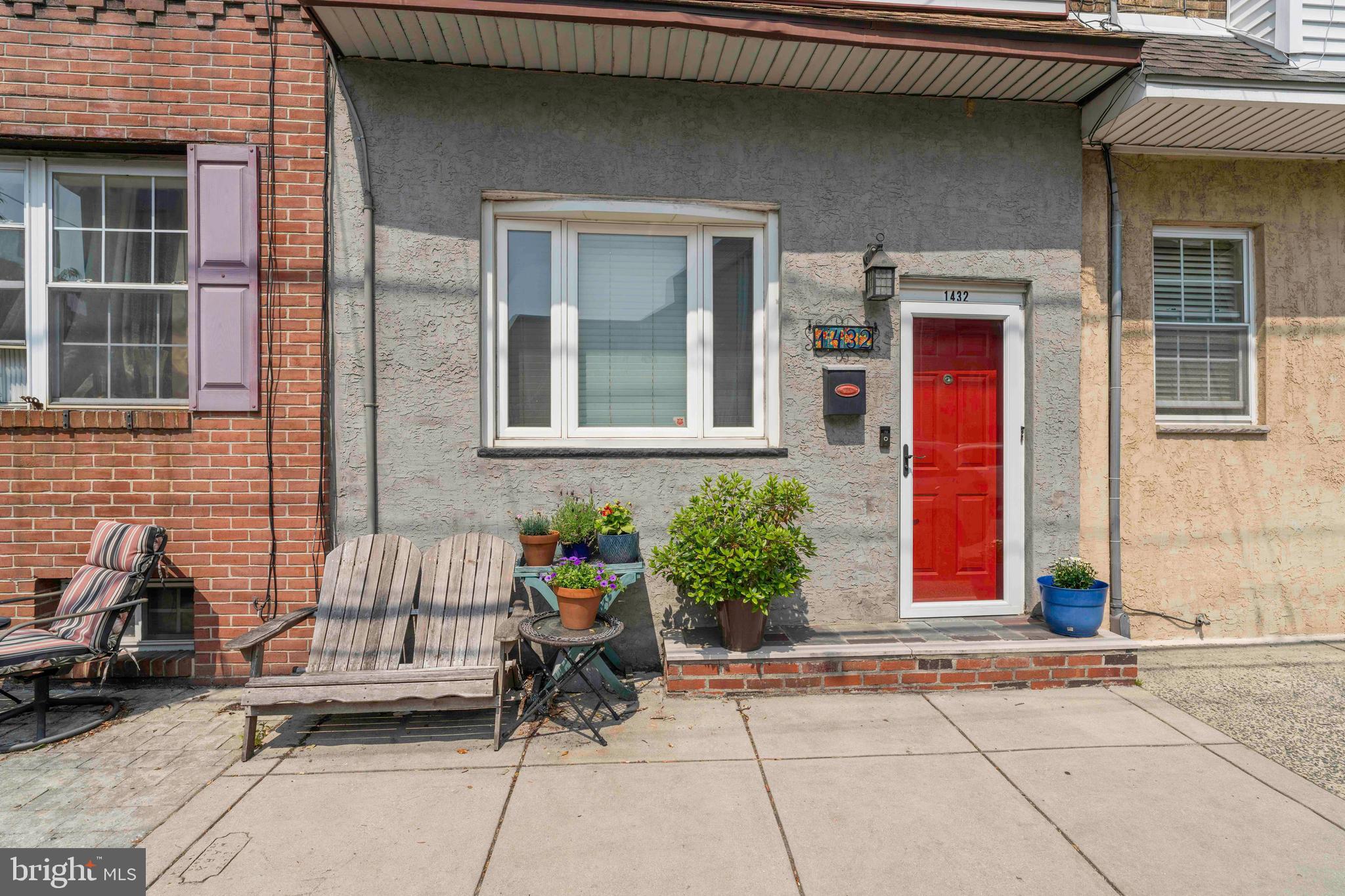 1432 S 2ND STREET