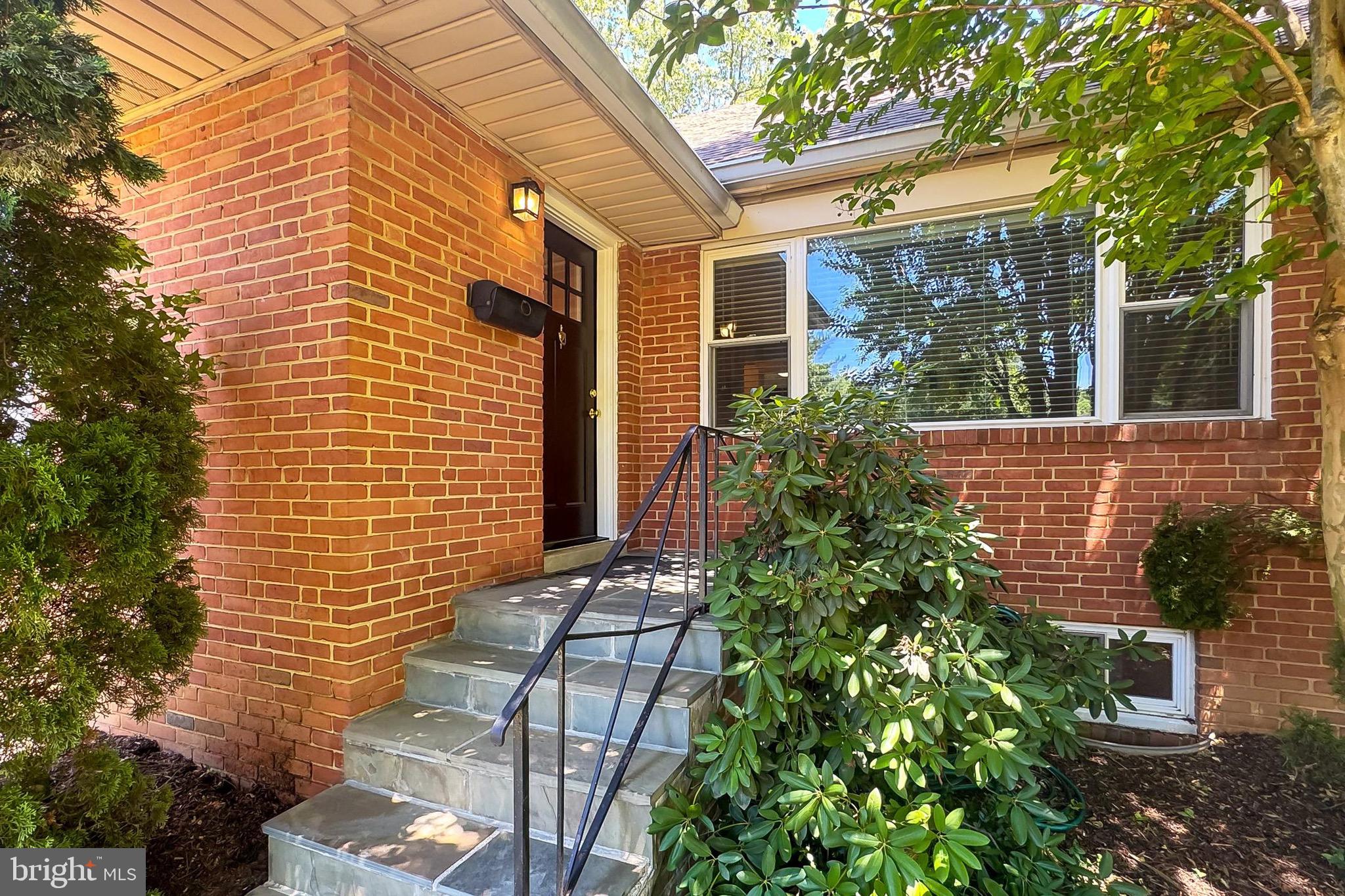 KENT GARDENS - Residential