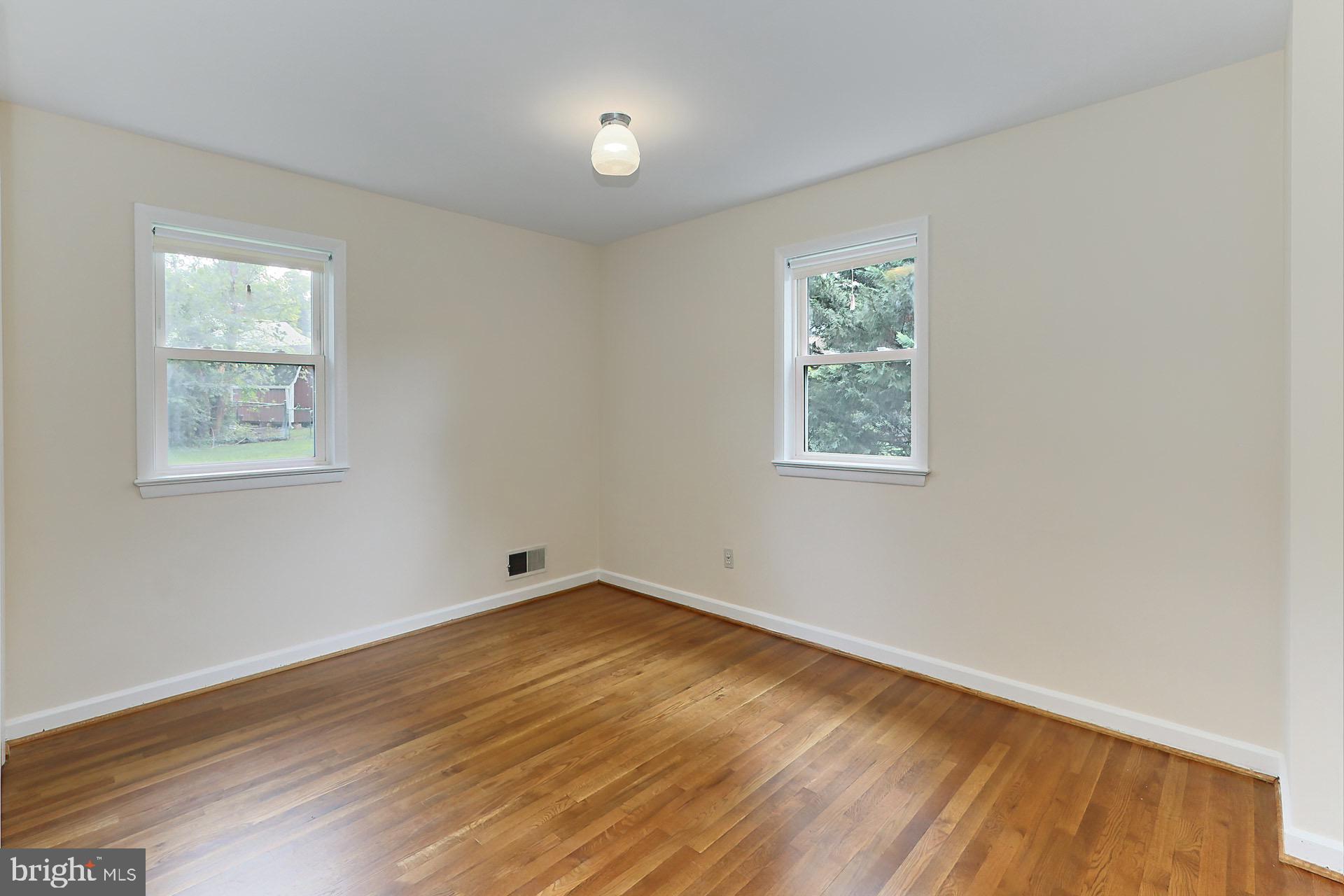 KENT GARDENS - Residential