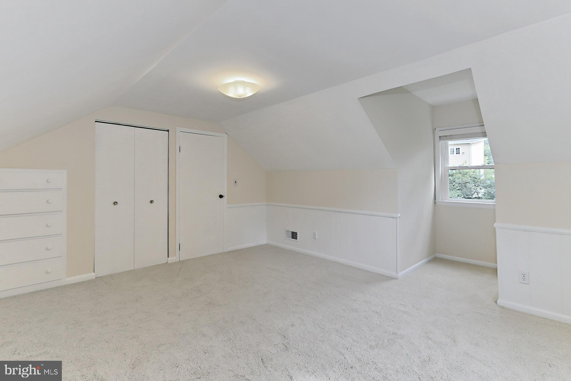 KENT GARDENS - Residential