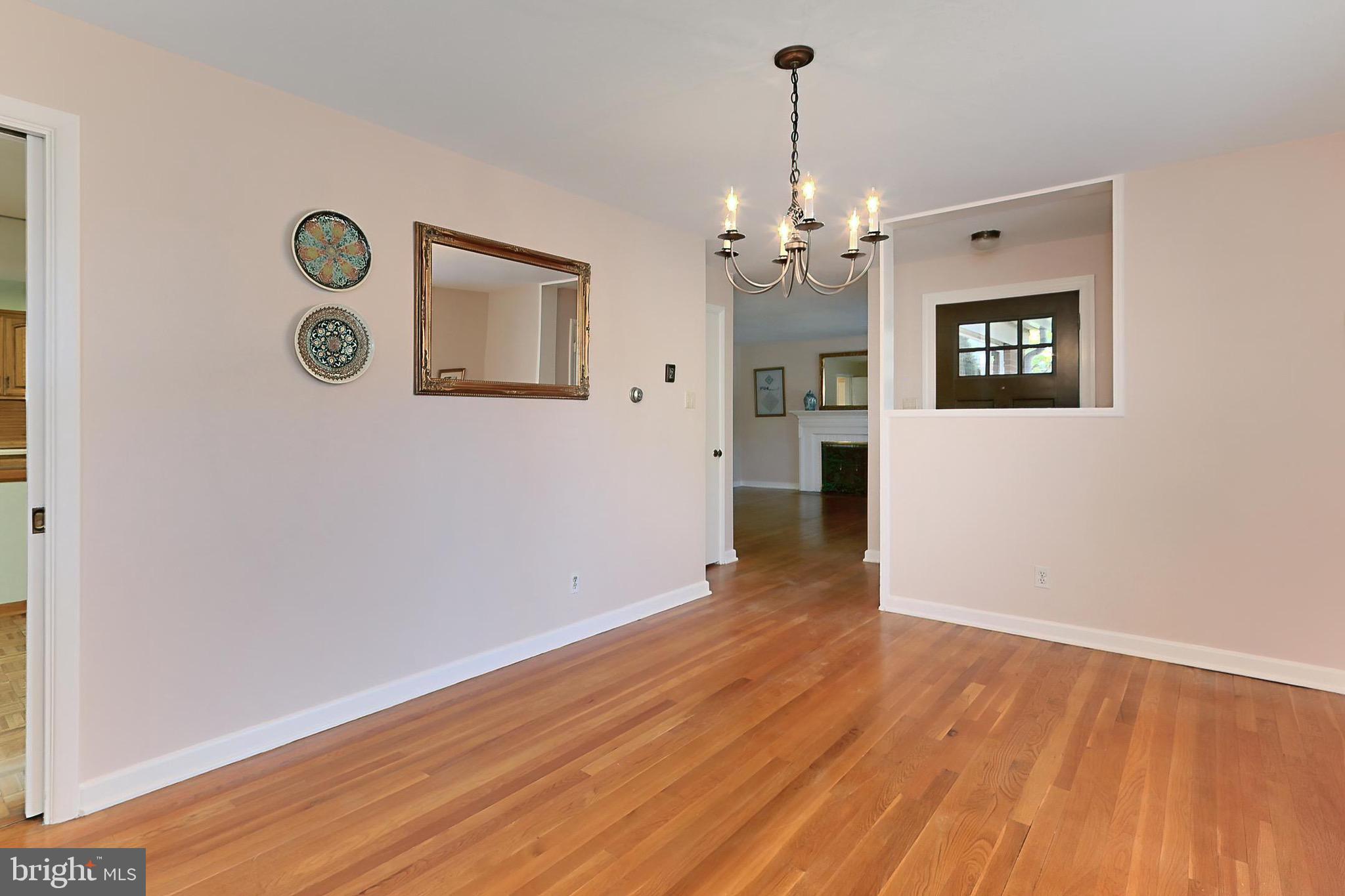 KENT GARDENS - Residential