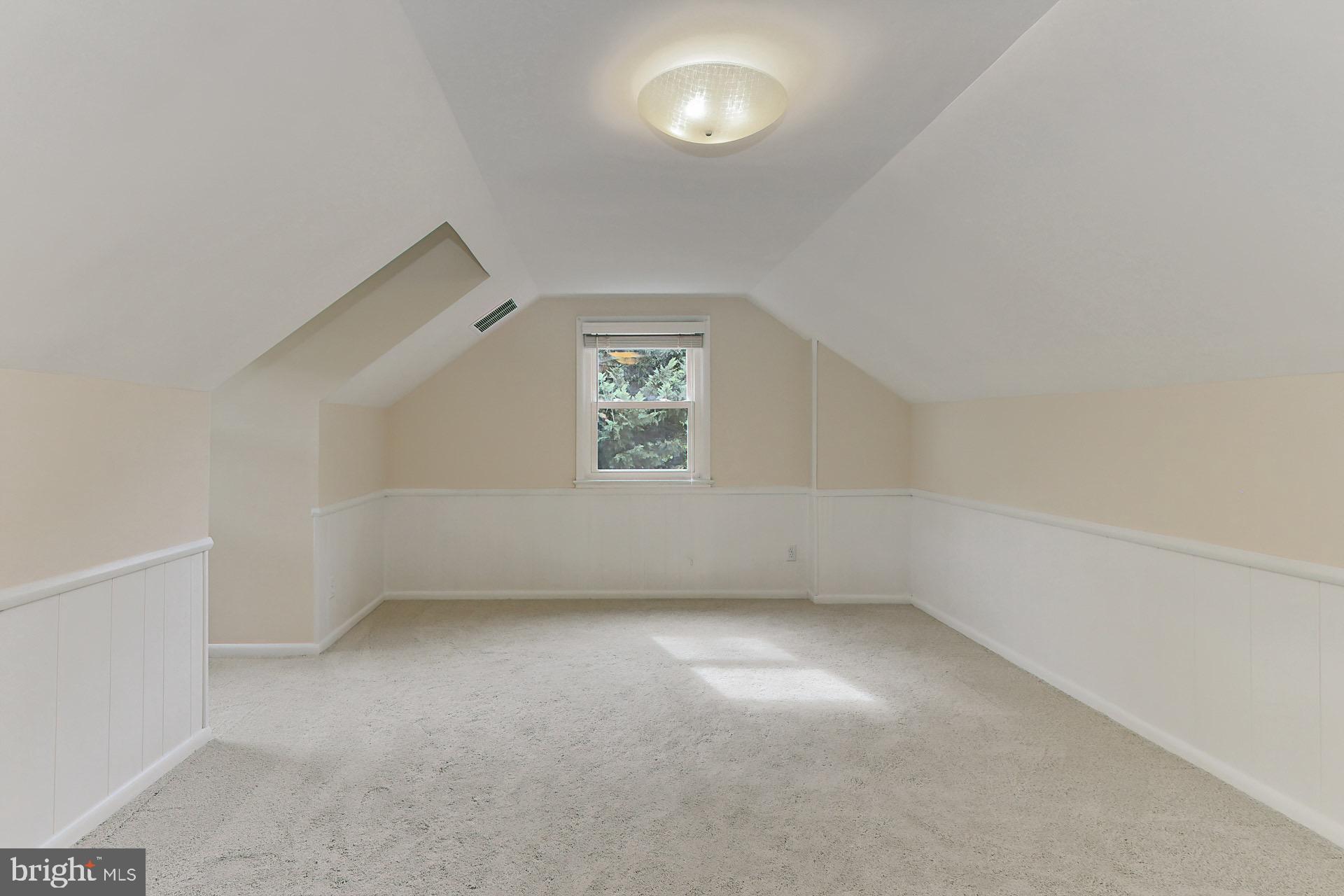 KENT GARDENS - Residential