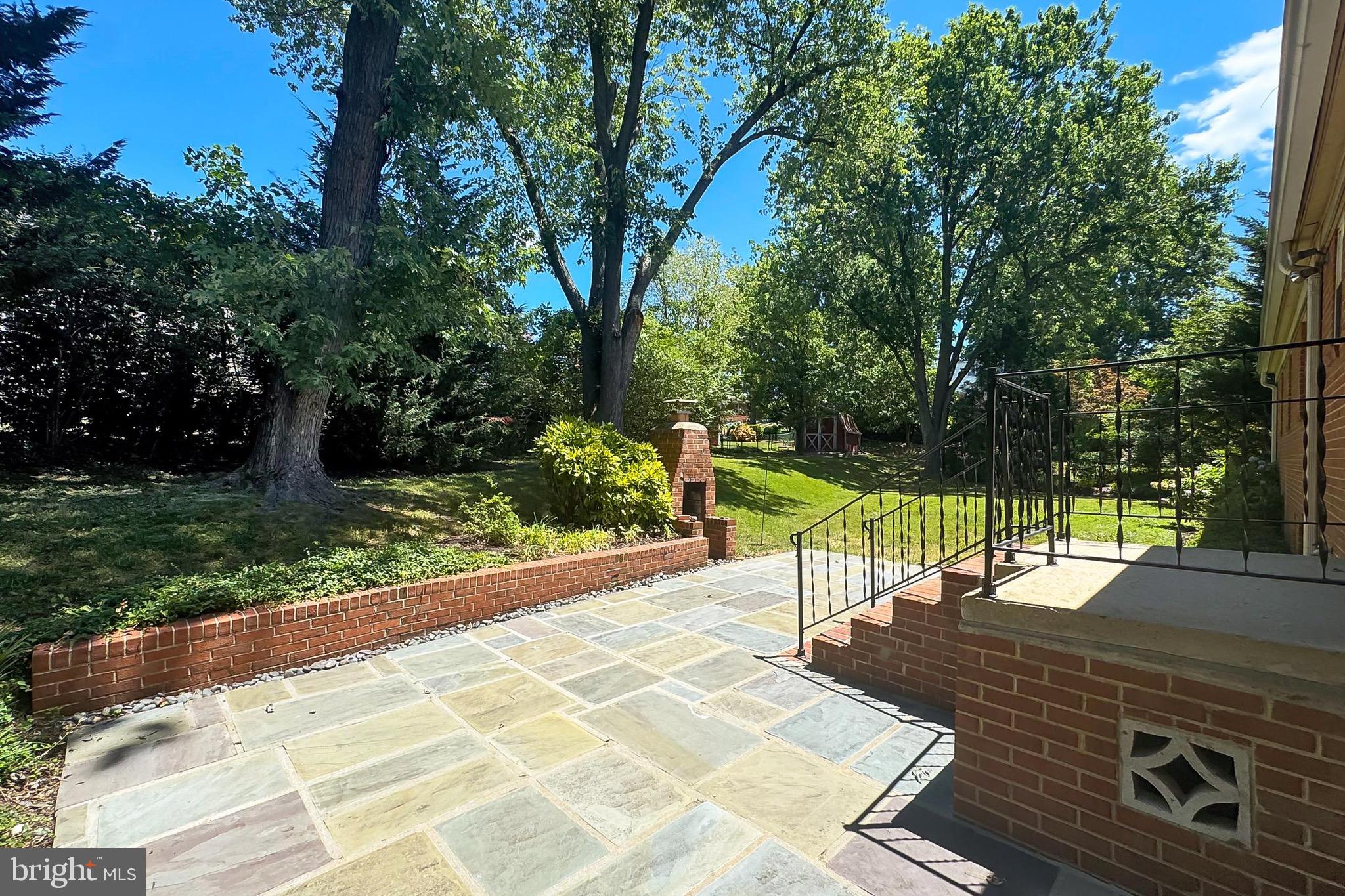 KENT GARDENS - Residential