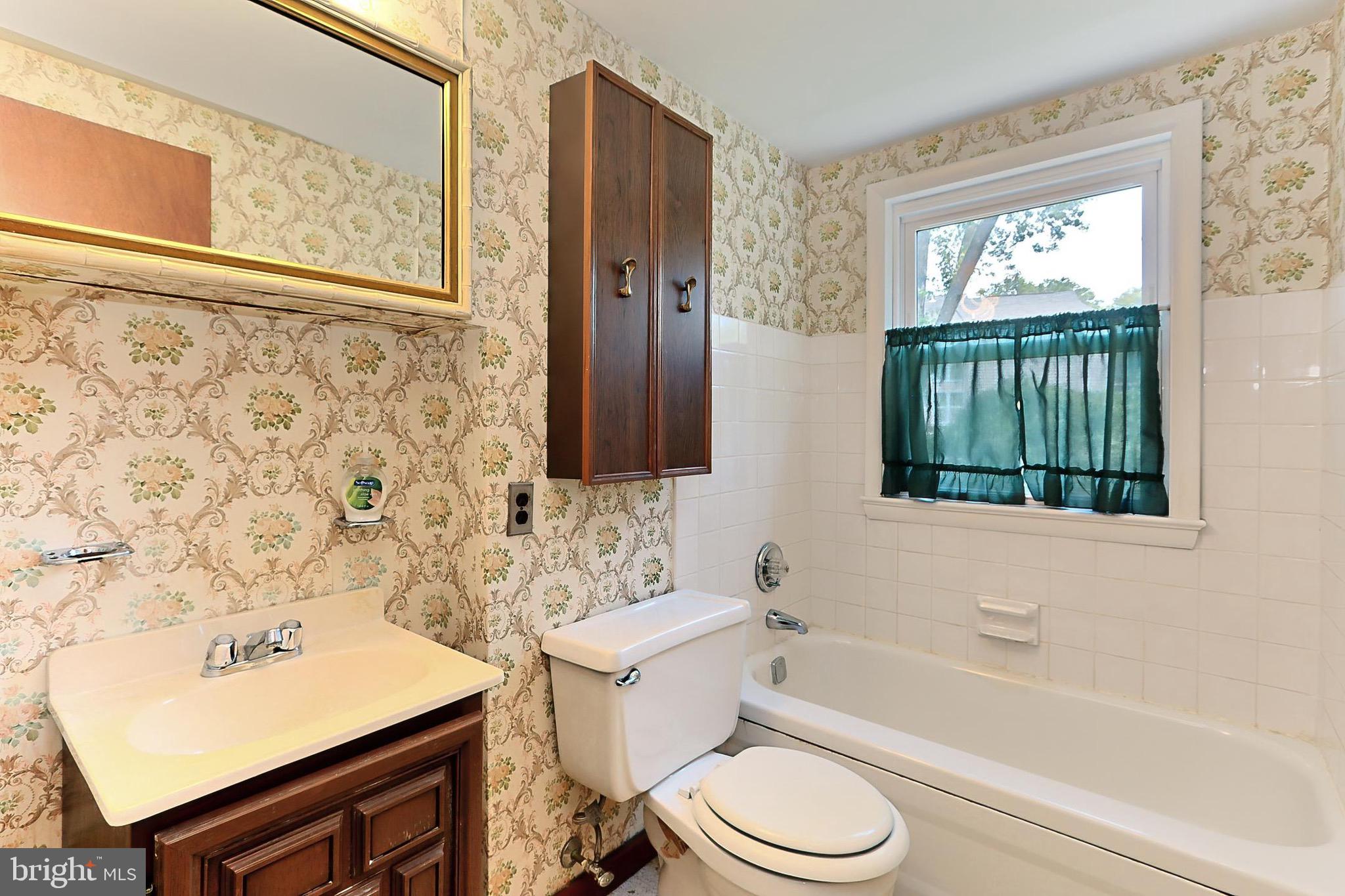 KENT GARDENS - Residential