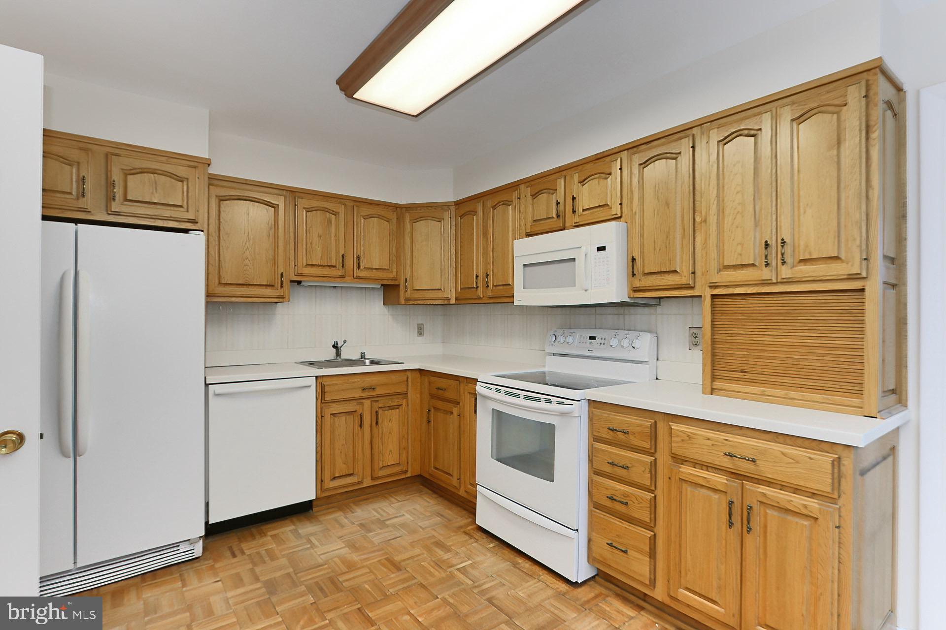 KENT GARDENS - Residential