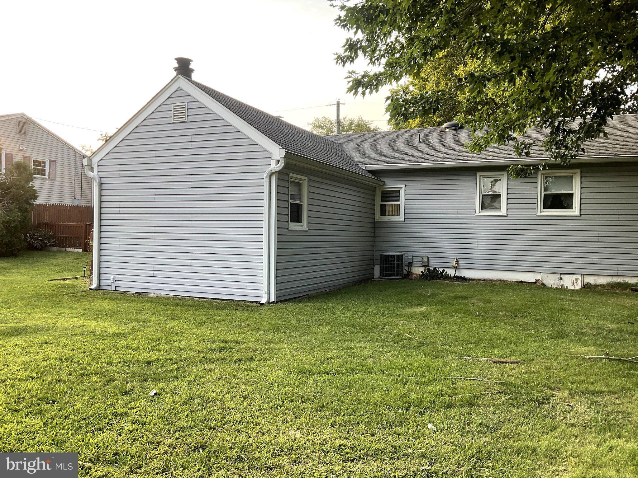 207 HIGHLAND AVENUE